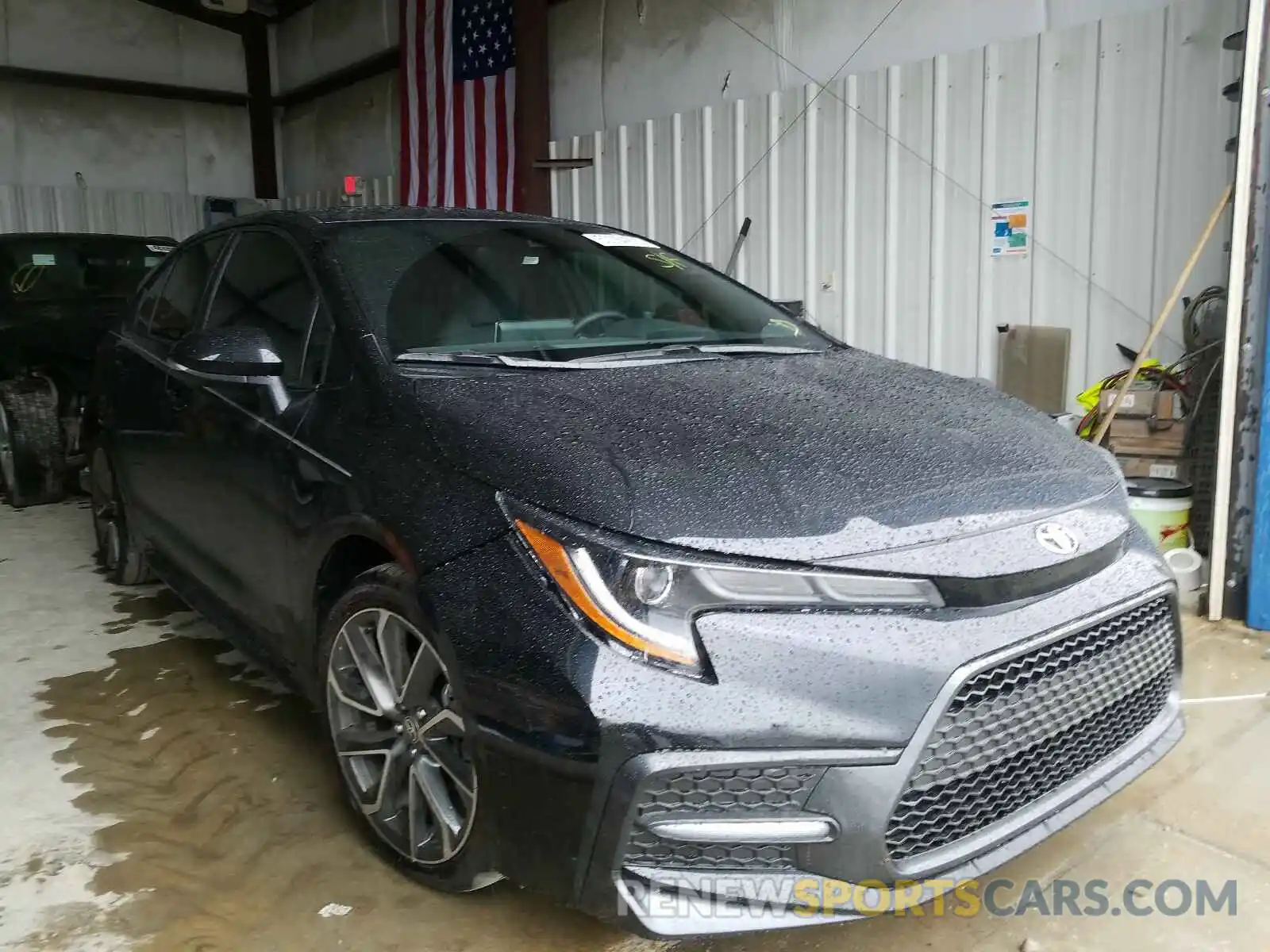 1 Photograph of a damaged car 5YFS4RCE7LP054821 TOYOTA COROLLA 2020