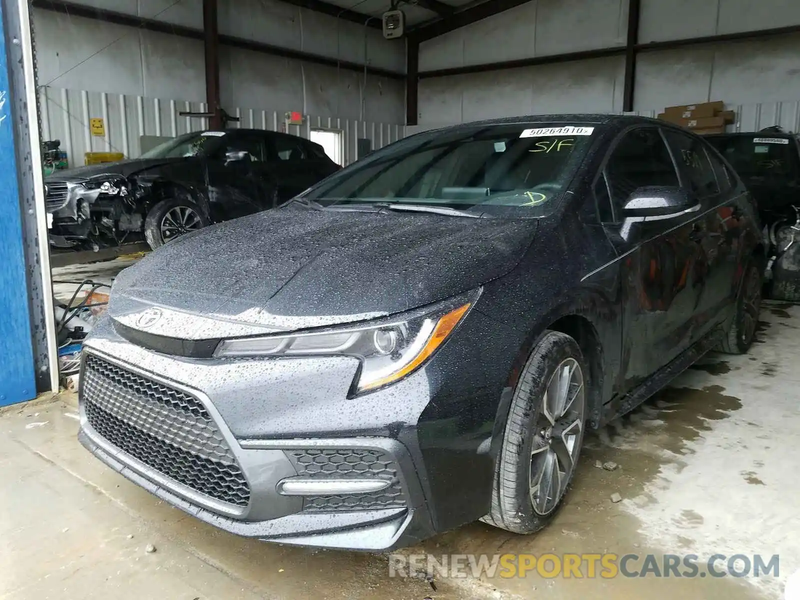 2 Photograph of a damaged car 5YFS4RCE7LP054821 TOYOTA COROLLA 2020