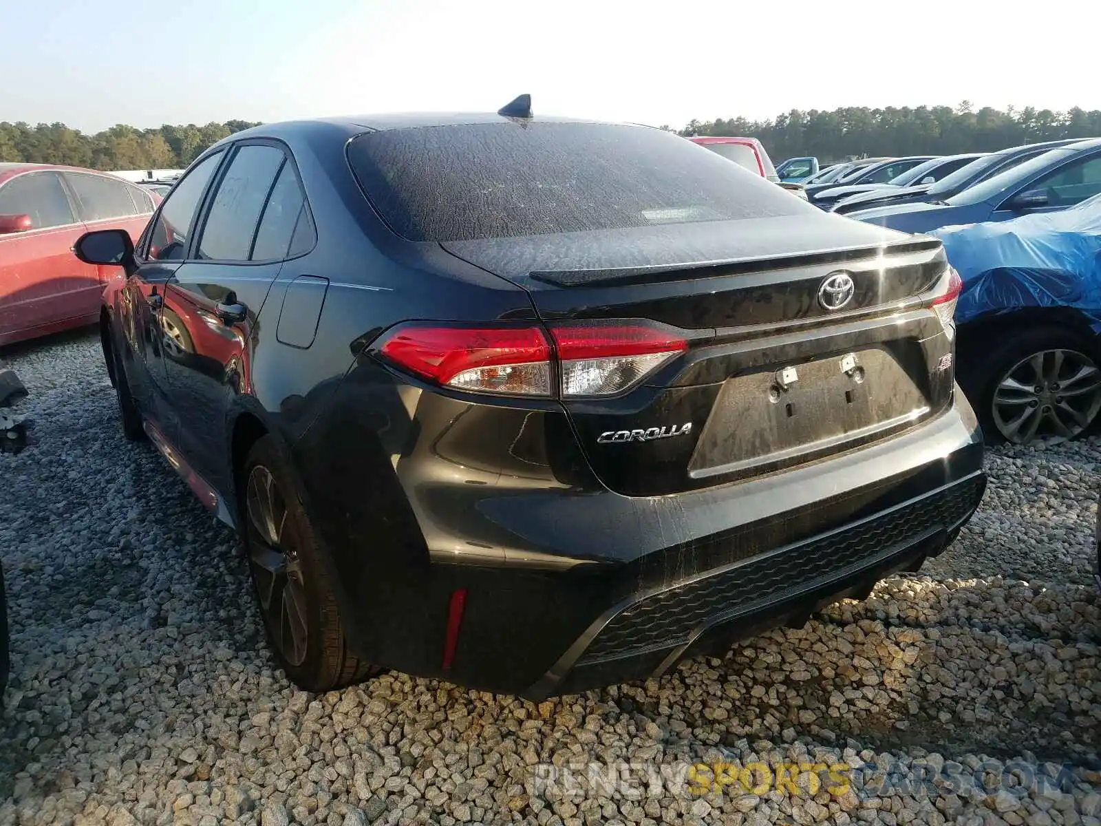 3 Photograph of a damaged car 5YFS4RCE7LP054821 TOYOTA COROLLA 2020