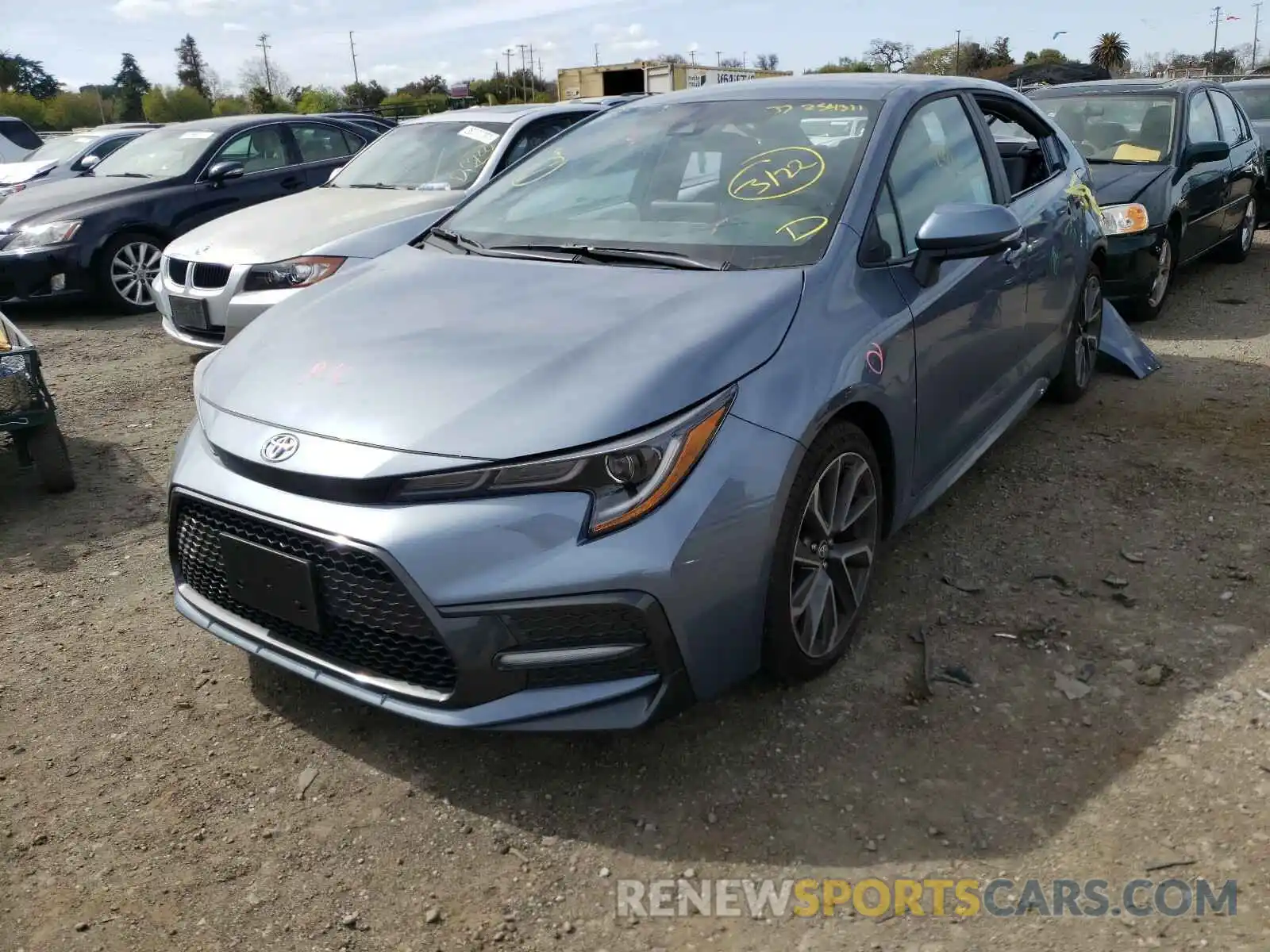 2 Photograph of a damaged car 5YFS4RCE7LP057007 TOYOTA COROLLA 2020