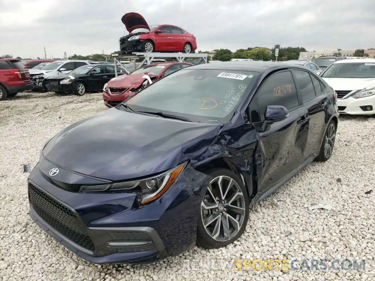 2 Photograph of a damaged car 5YFS4RCE8LP001447 TOYOTA COROLLA 2020