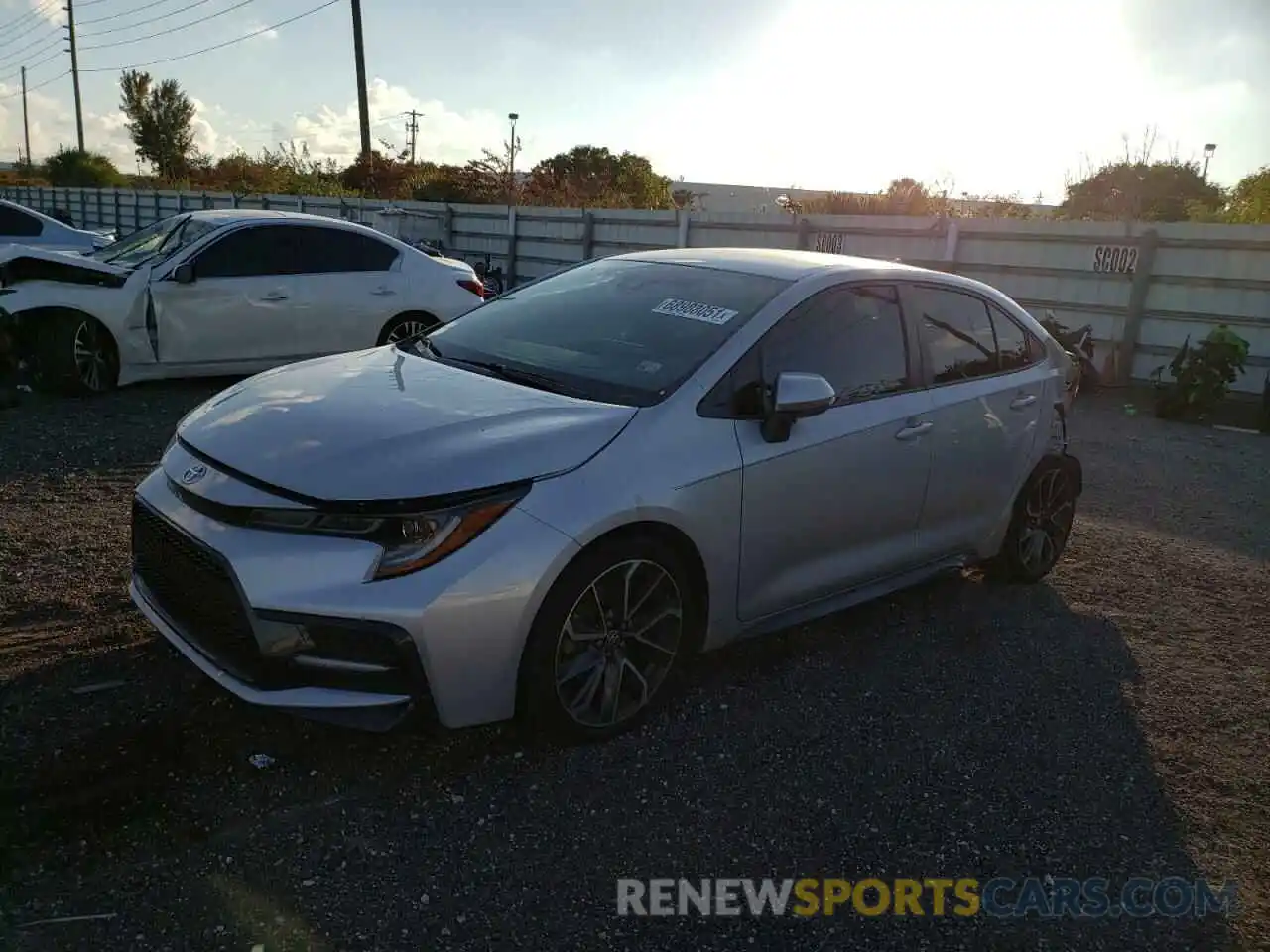 2 Photograph of a damaged car 5YFS4RCE8LP018989 TOYOTA COROLLA 2020