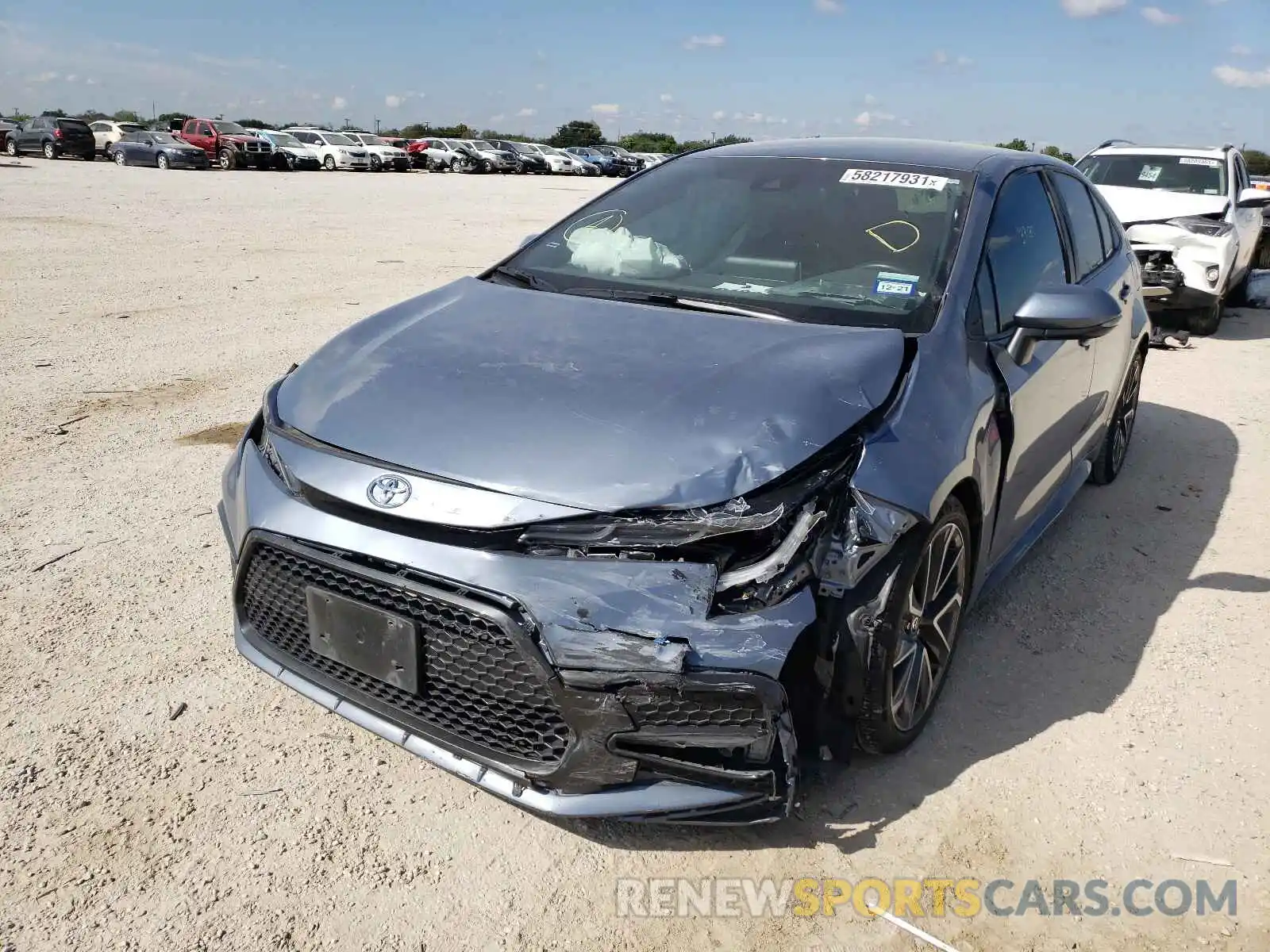 9 Photograph of a damaged car 5YFS4RCE8LP022380 TOYOTA COROLLA 2020