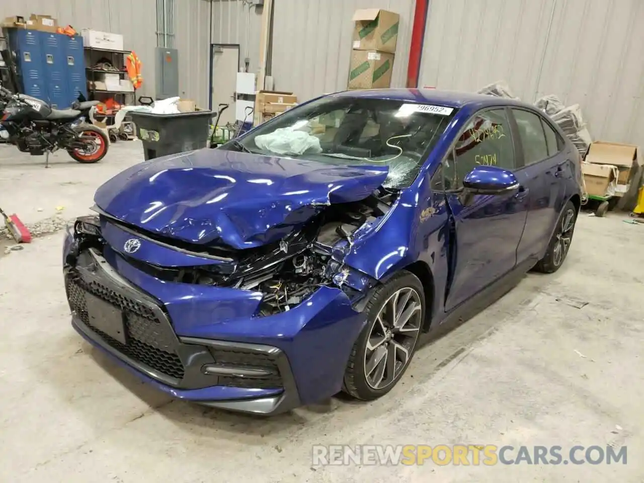 2 Photograph of a damaged car 5YFS4RCE8LP025957 TOYOTA COROLLA 2020