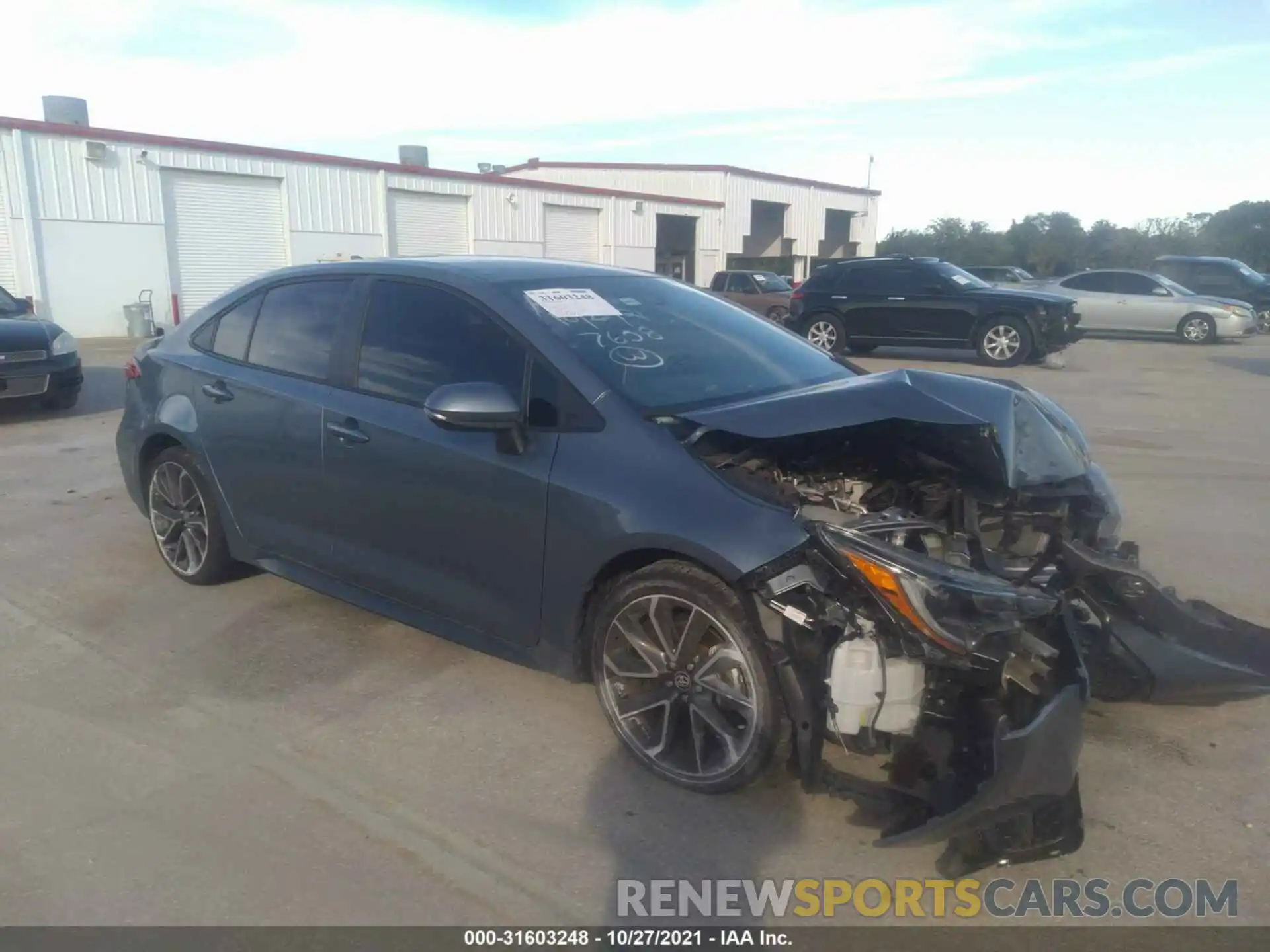 1 Photograph of a damaged car 5YFS4RCE8LP027658 TOYOTA COROLLA 2020