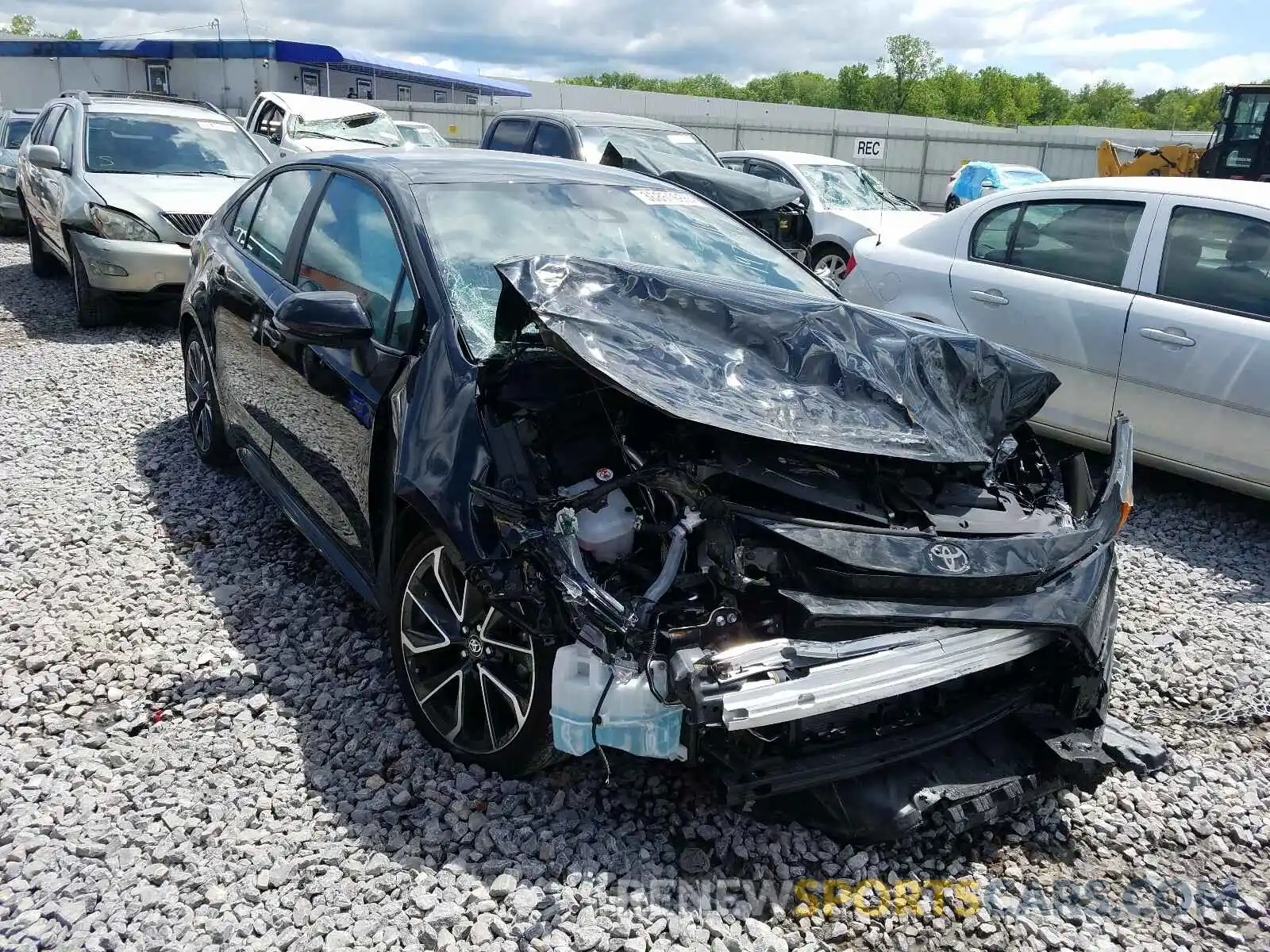 1 Фотография поврежденного автомобиля 5YFS4RCE8LP034402 TOYOTA COROLLA 2020