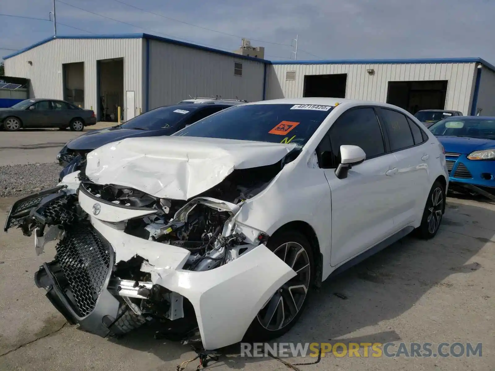 2 Photograph of a damaged car 5YFS4RCE8LP036506 TOYOTA COROLLA 2020