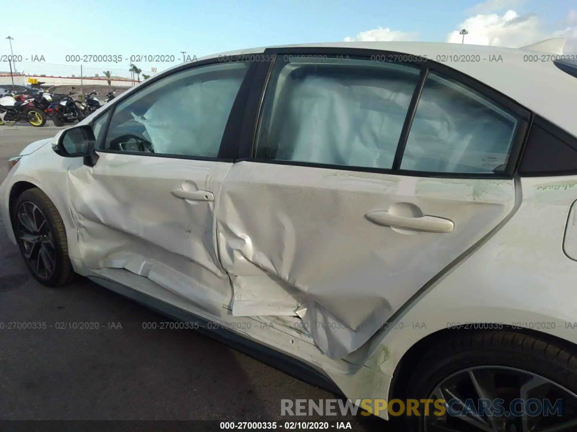 6 Photograph of a damaged car 5YFS4RCE8LP038837 TOYOTA COROLLA 2020