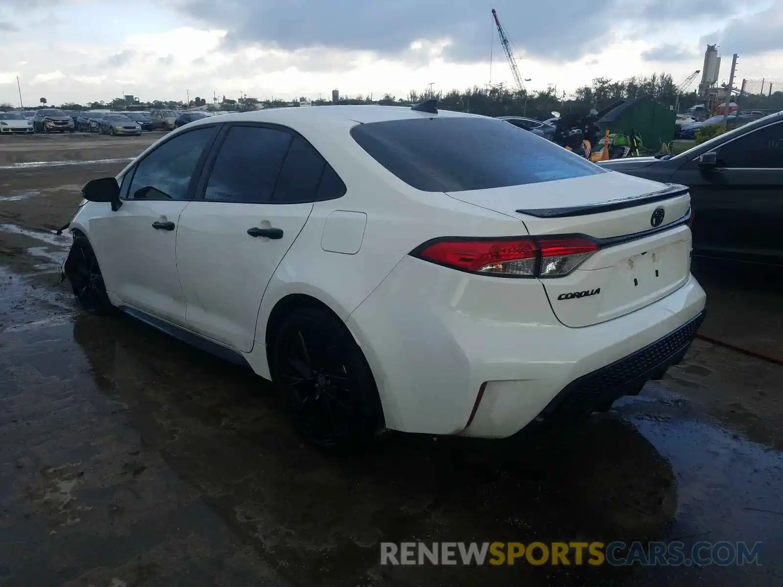 3 Photograph of a damaged car 5YFS4RCE8LP040216 TOYOTA COROLLA 2020