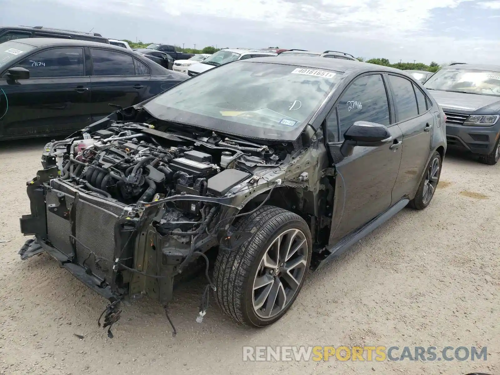 2 Photograph of a damaged car 5YFS4RCE8LP040426 TOYOTA COROLLA 2020