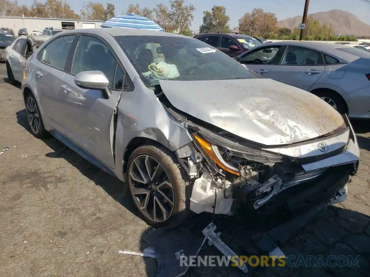 1 Photograph of a damaged car 5YFS4RCE8LP040782 TOYOTA COROLLA 2020