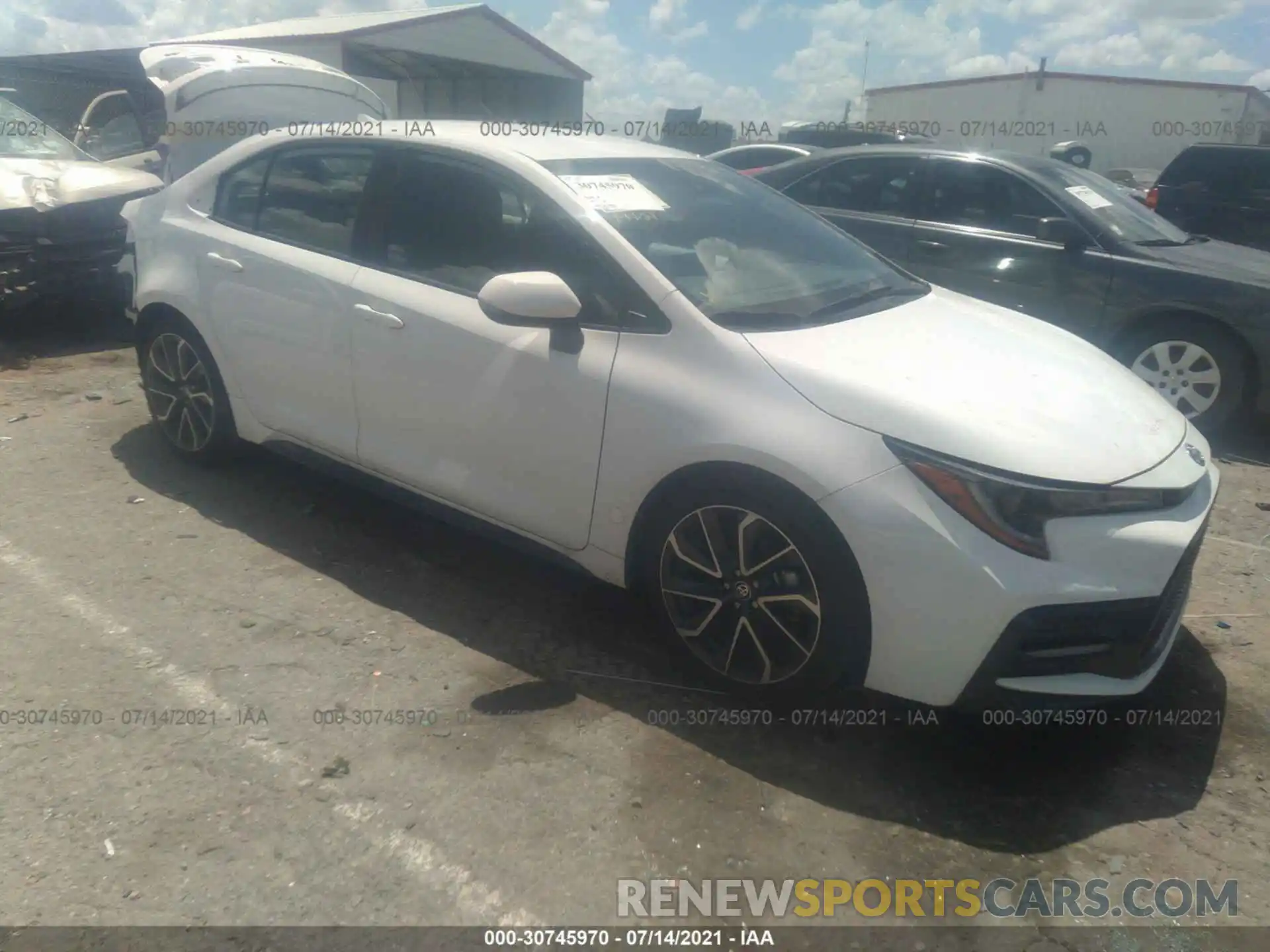 1 Photograph of a damaged car 5YFS4RCE8LP041933 TOYOTA COROLLA 2020