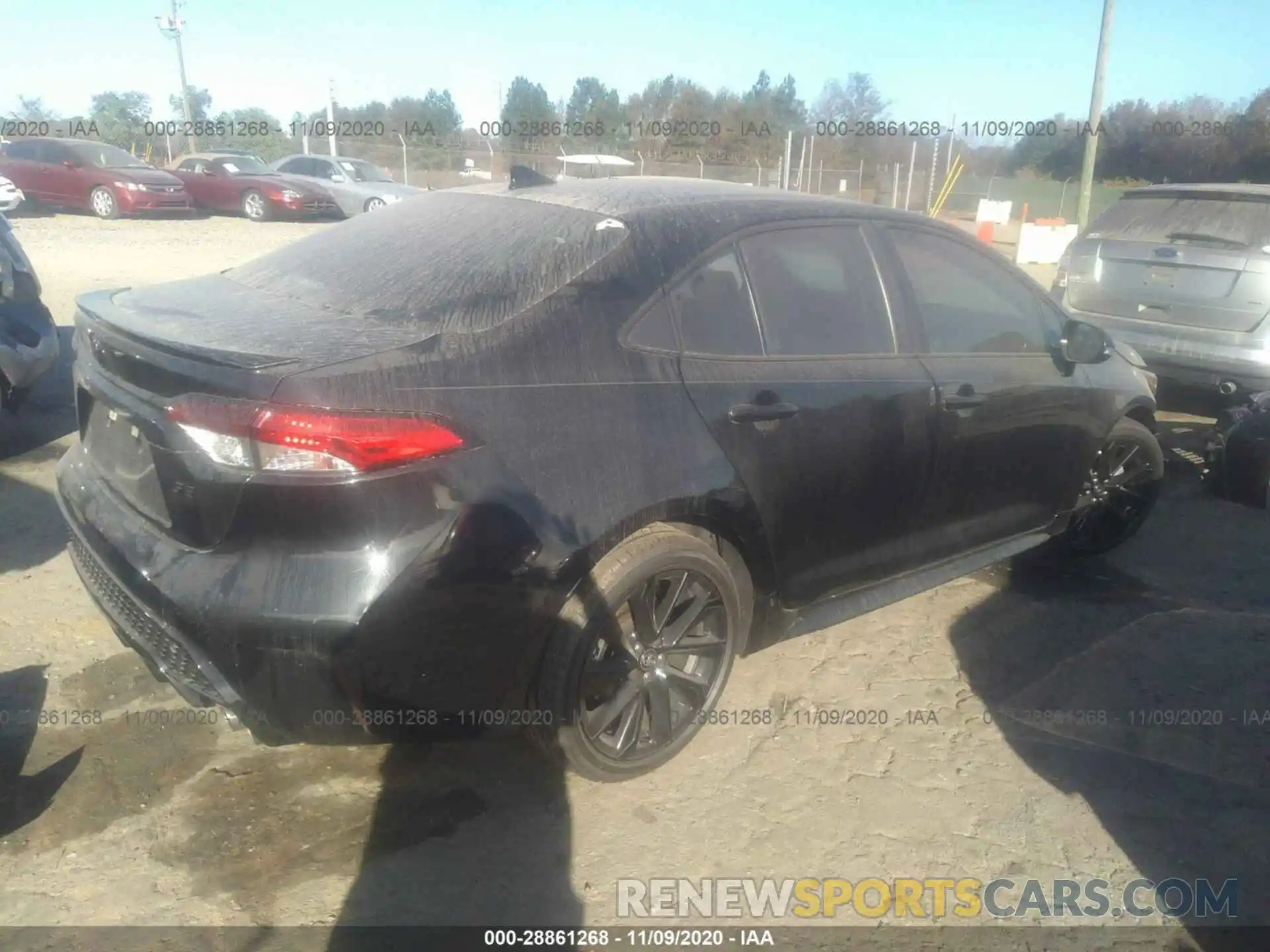 4 Photograph of a damaged car 5YFS4RCE8LP042502 TOYOTA COROLLA 2020