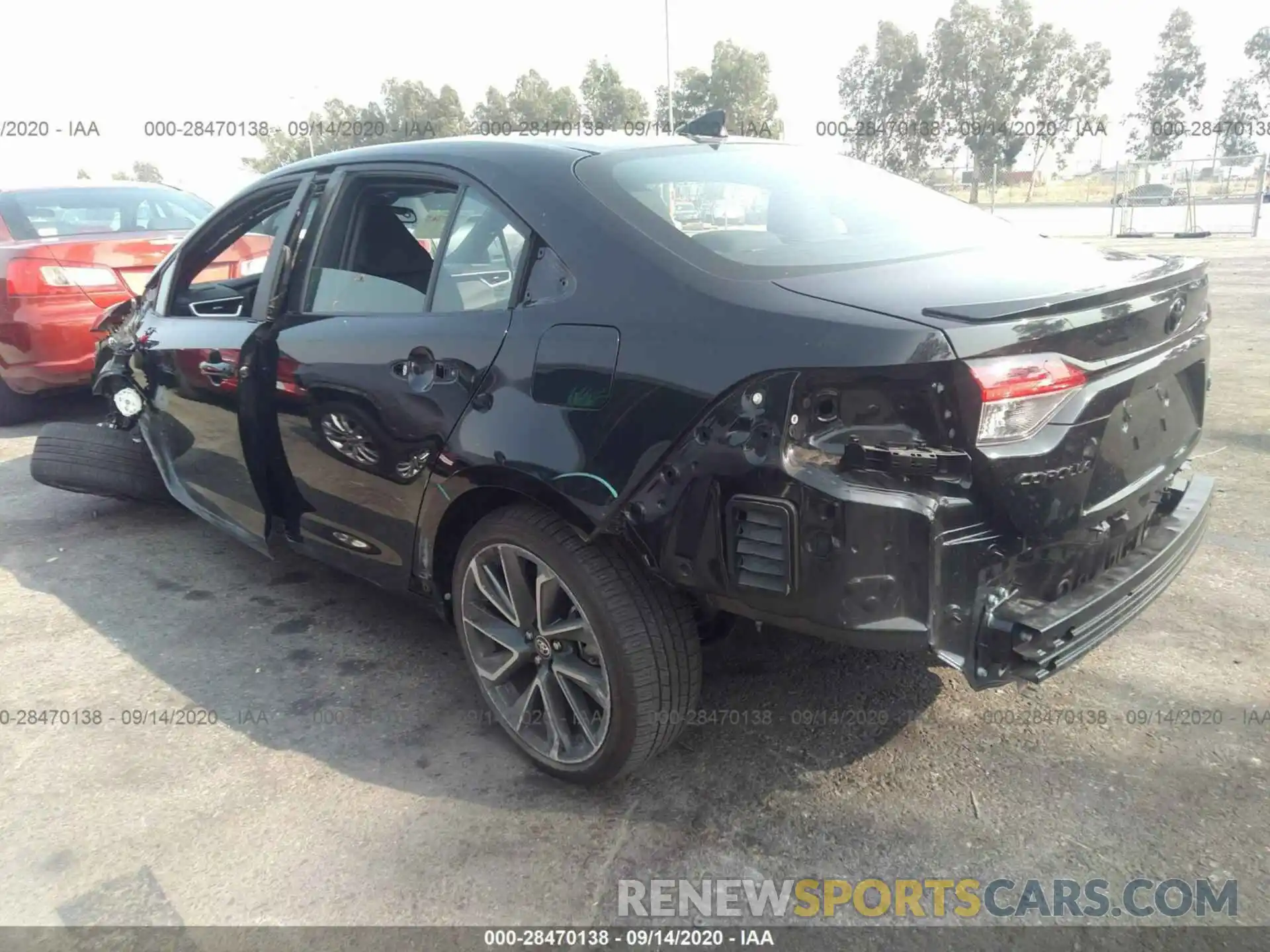 3 Photograph of a damaged car 5YFS4RCE8LP042712 TOYOTA COROLLA 2020