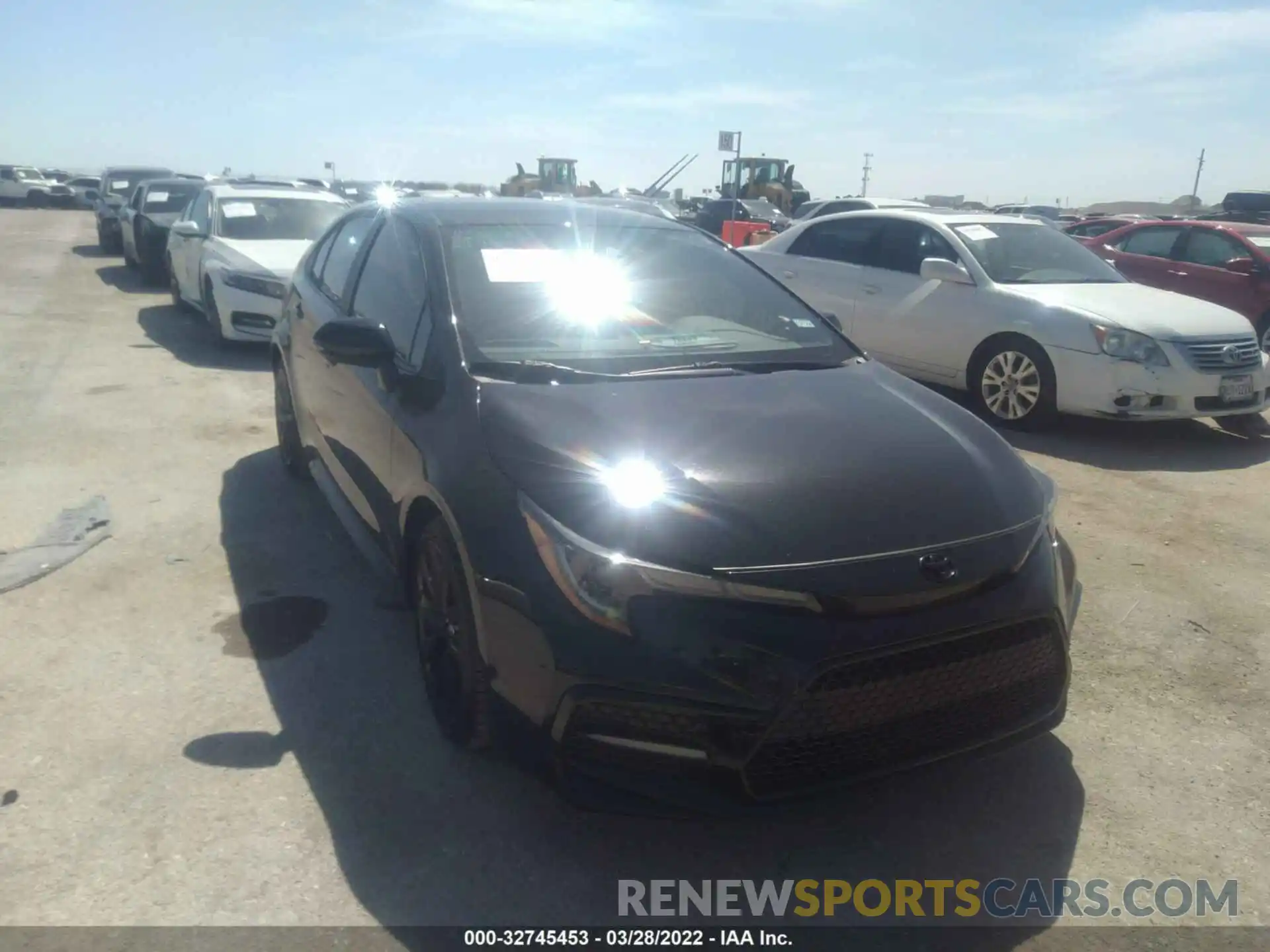 1 Photograph of a damaged car 5YFS4RCE8LP044444 TOYOTA COROLLA 2020