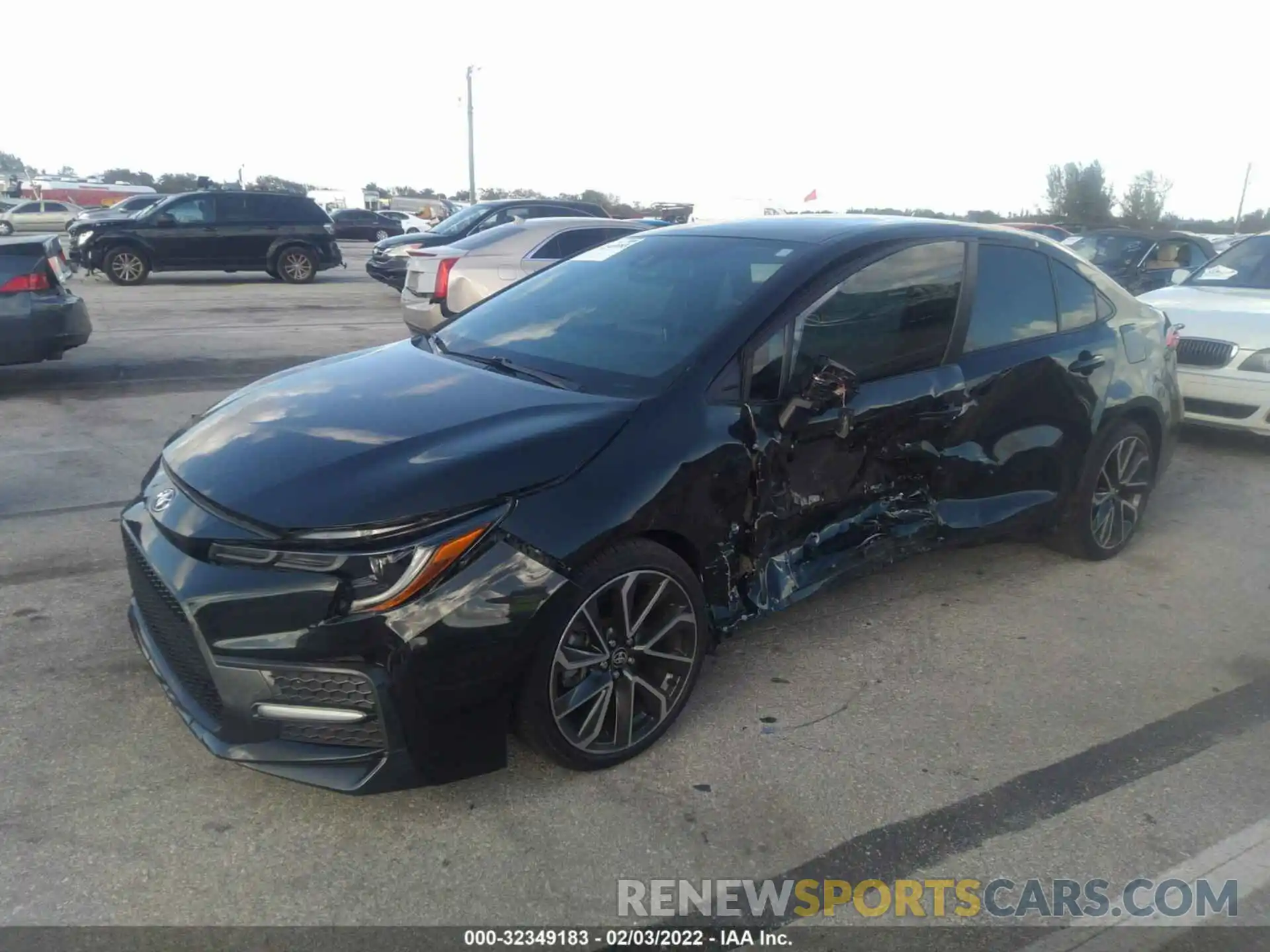 6 Photograph of a damaged car 5YFS4RCE8LP044511 TOYOTA COROLLA 2020