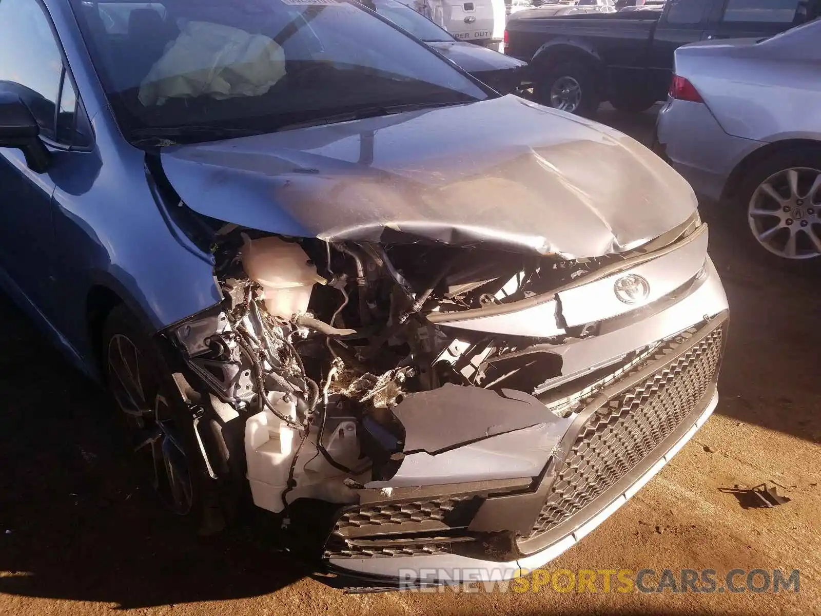 9 Photograph of a damaged car 5YFS4RCE8LP049739 TOYOTA COROLLA 2020