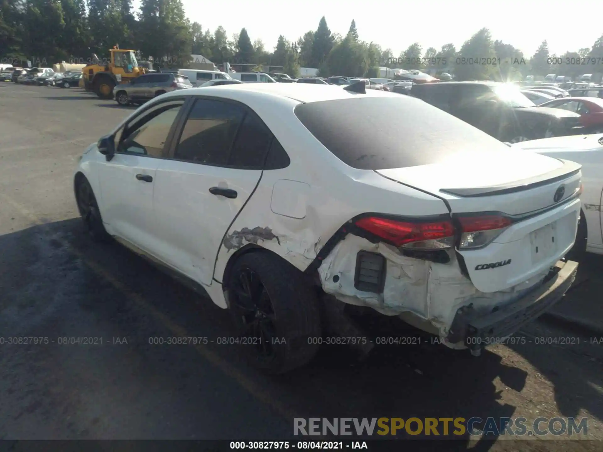 3 Photograph of a damaged car 5YFS4RCE8LP050258 TOYOTA COROLLA 2020