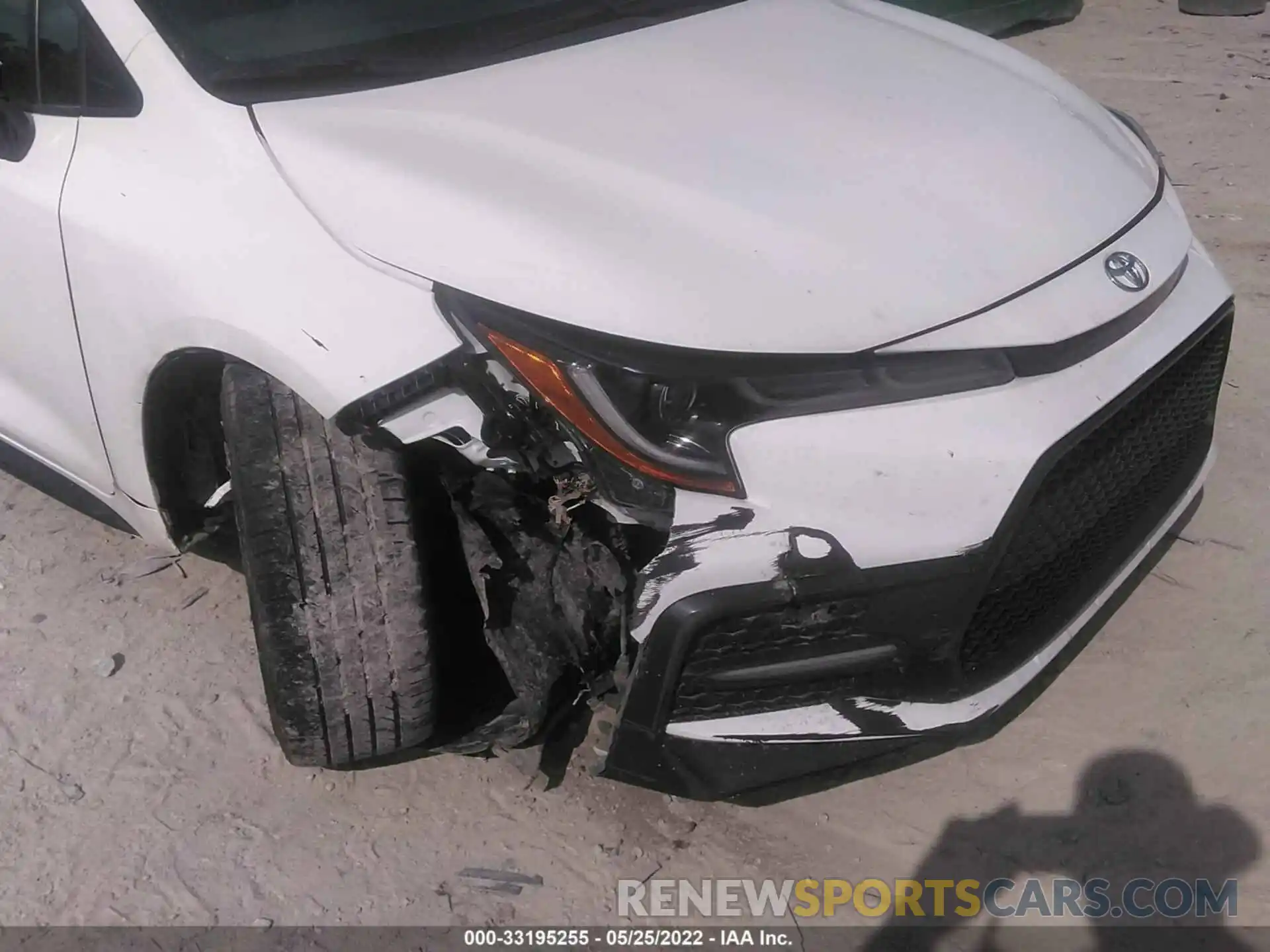 6 Photograph of a damaged car 5YFS4RCE8LP052012 TOYOTA COROLLA 2020