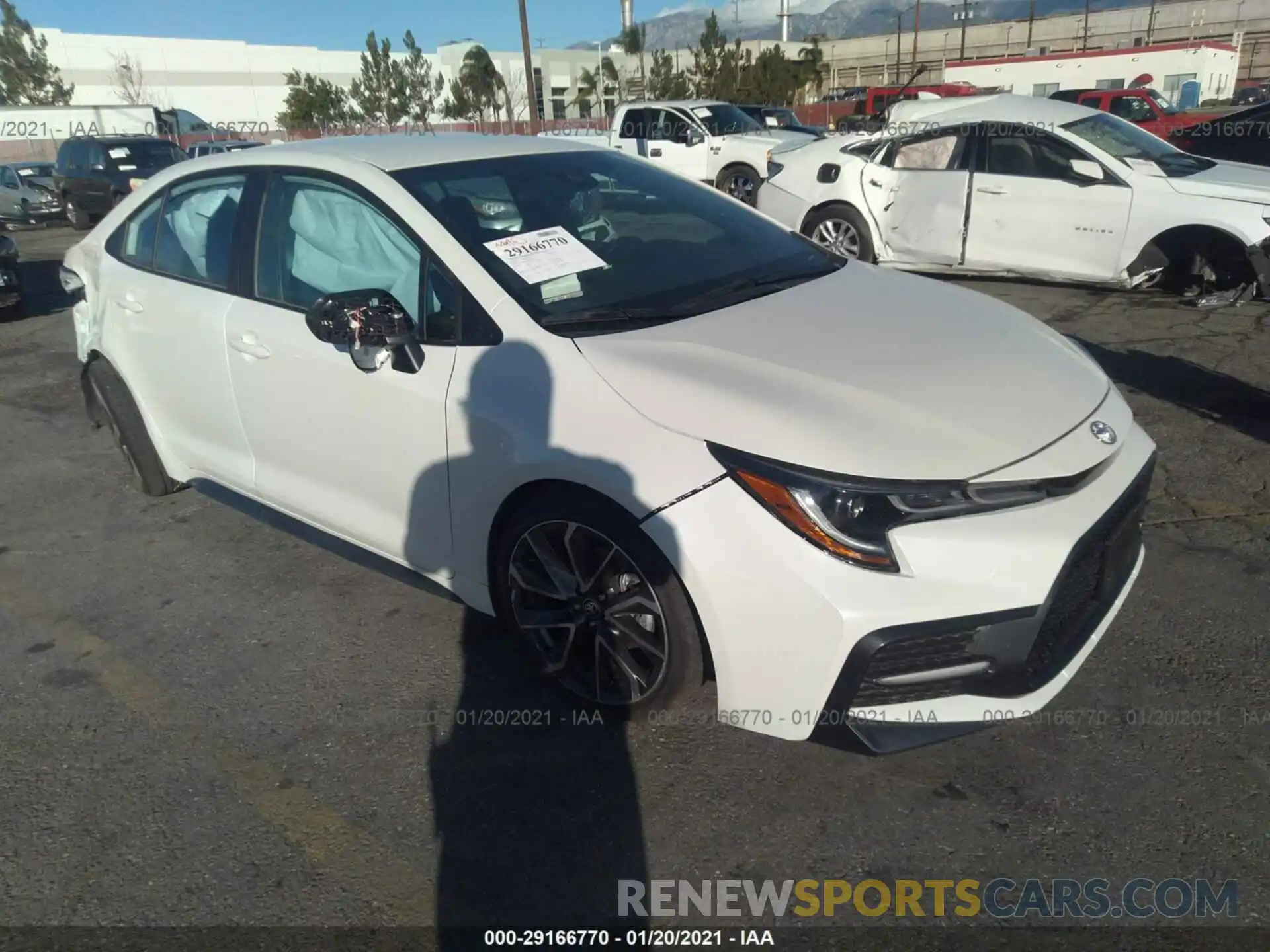 1 Photograph of a damaged car 5YFS4RCE8LP052222 TOYOTA COROLLA 2020