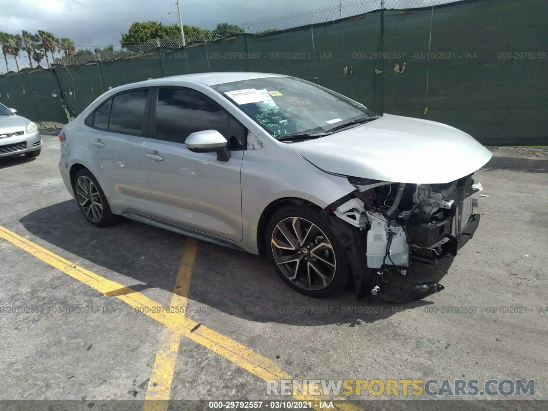 1 Photograph of a damaged car 5YFS4RCE8LP053029 TOYOTA COROLLA 2020