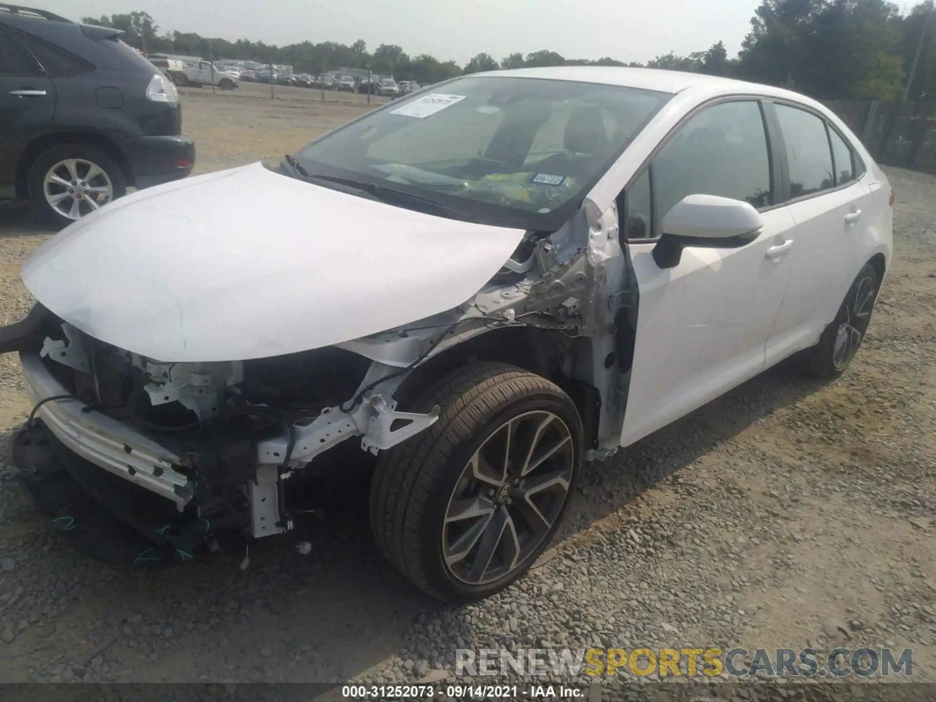 2 Photograph of a damaged car 5YFS4RCE8LP053385 TOYOTA COROLLA 2020