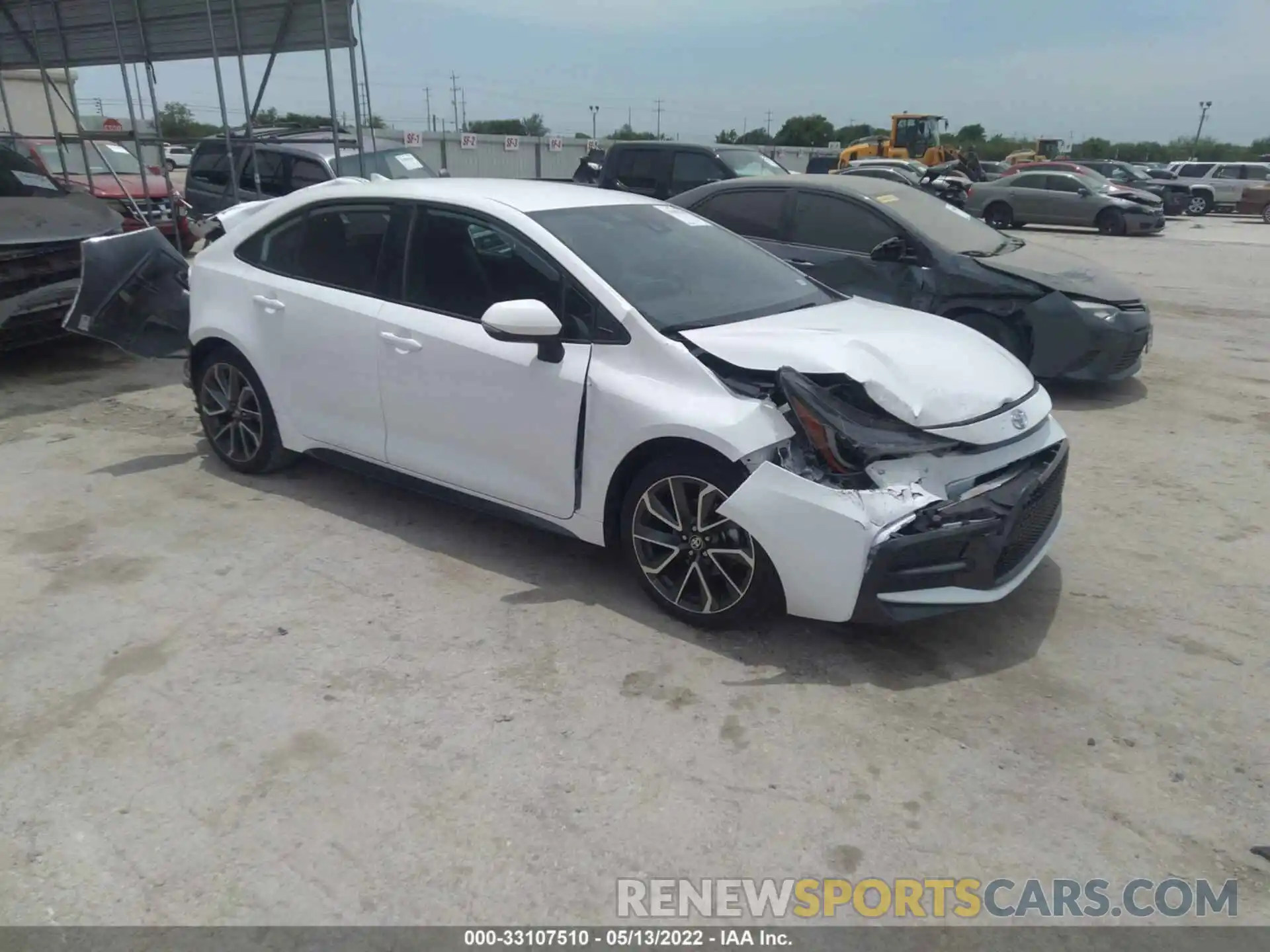 1 Photograph of a damaged car 5YFS4RCE8LP054049 TOYOTA COROLLA 2020