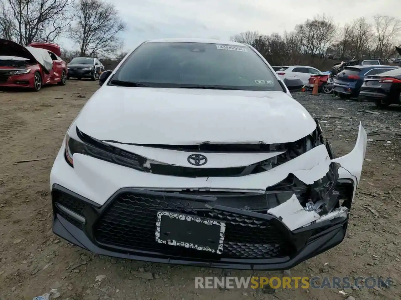 5 Photograph of a damaged car 5YFS4RCE8LP055587 TOYOTA COROLLA 2020