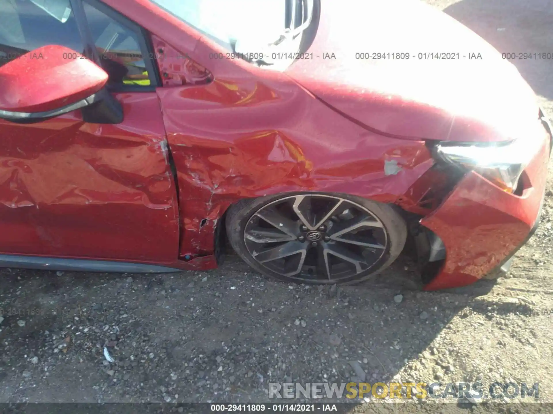 6 Photograph of a damaged car 5YFS4RCE9LP013297 TOYOTA COROLLA 2020