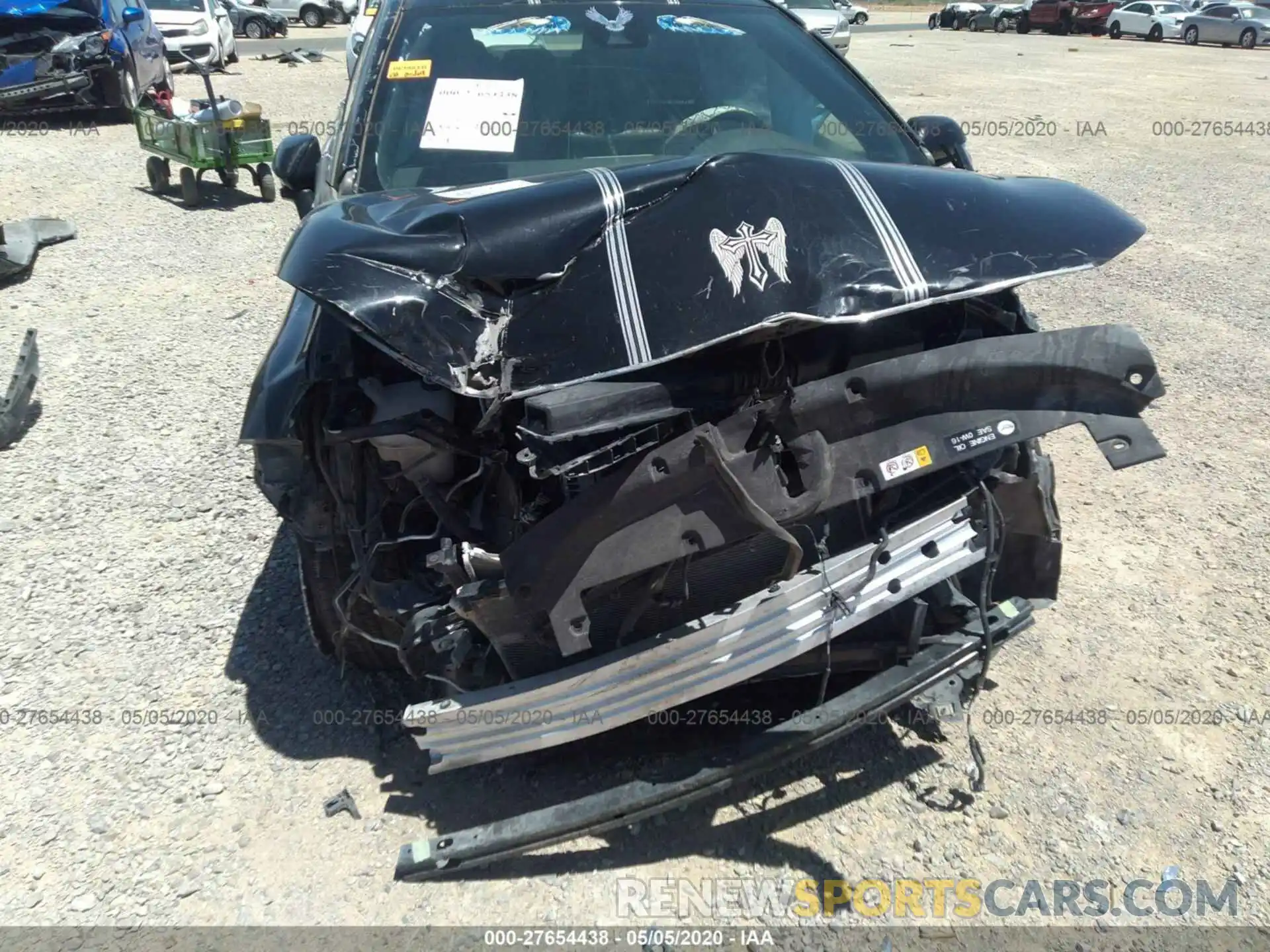 6 Photograph of a damaged car 5YFS4RCE9LP013641 TOYOTA COROLLA 2020