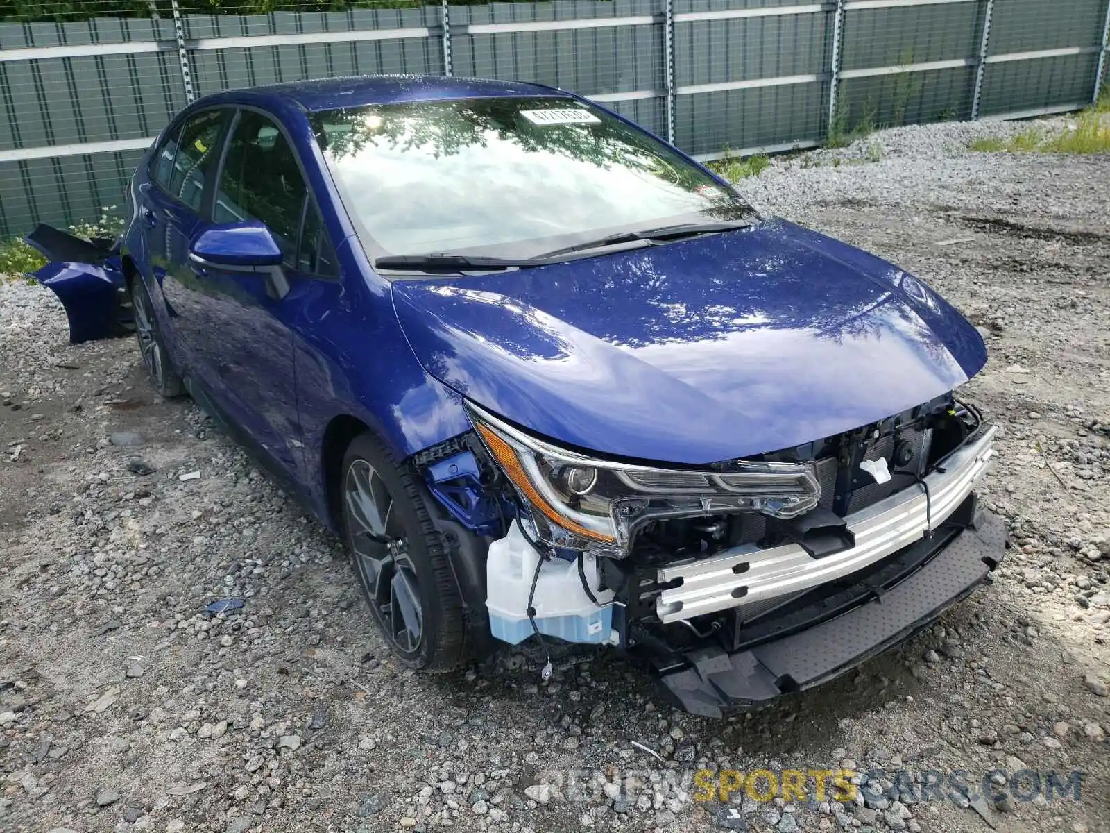 1 Photograph of a damaged car 5YFS4RCE9LP016250 TOYOTA COROLLA 2020