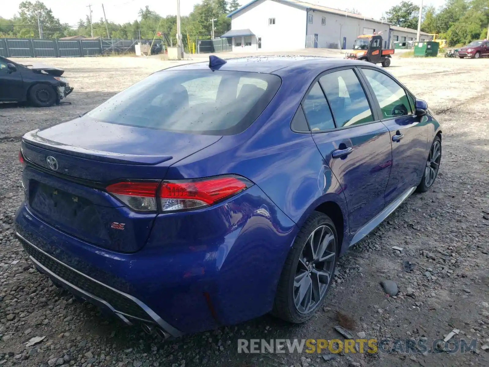 4 Photograph of a damaged car 5YFS4RCE9LP016250 TOYOTA COROLLA 2020