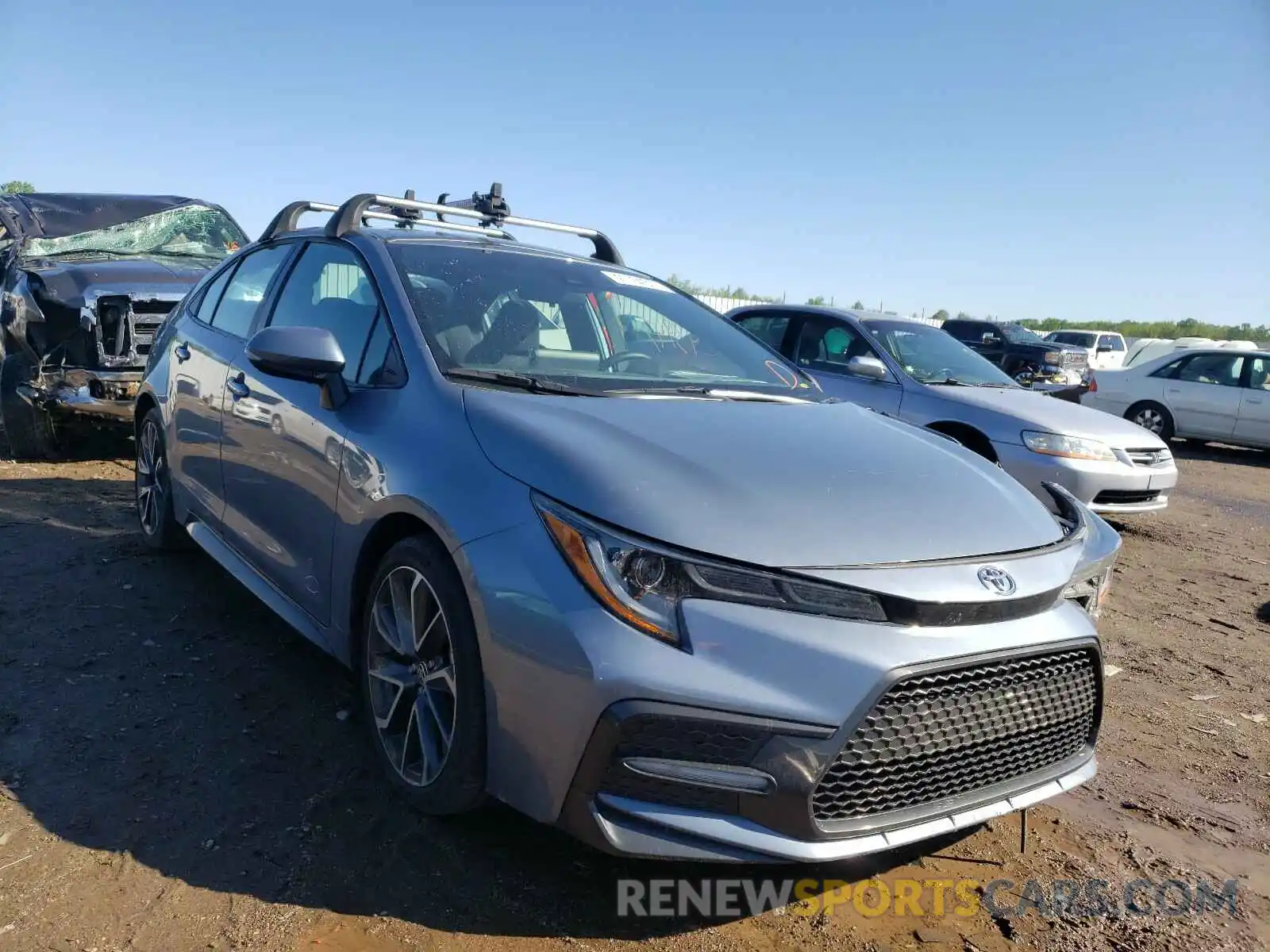 1 Photograph of a damaged car 5YFS4RCE9LP022470 TOYOTA COROLLA 2020