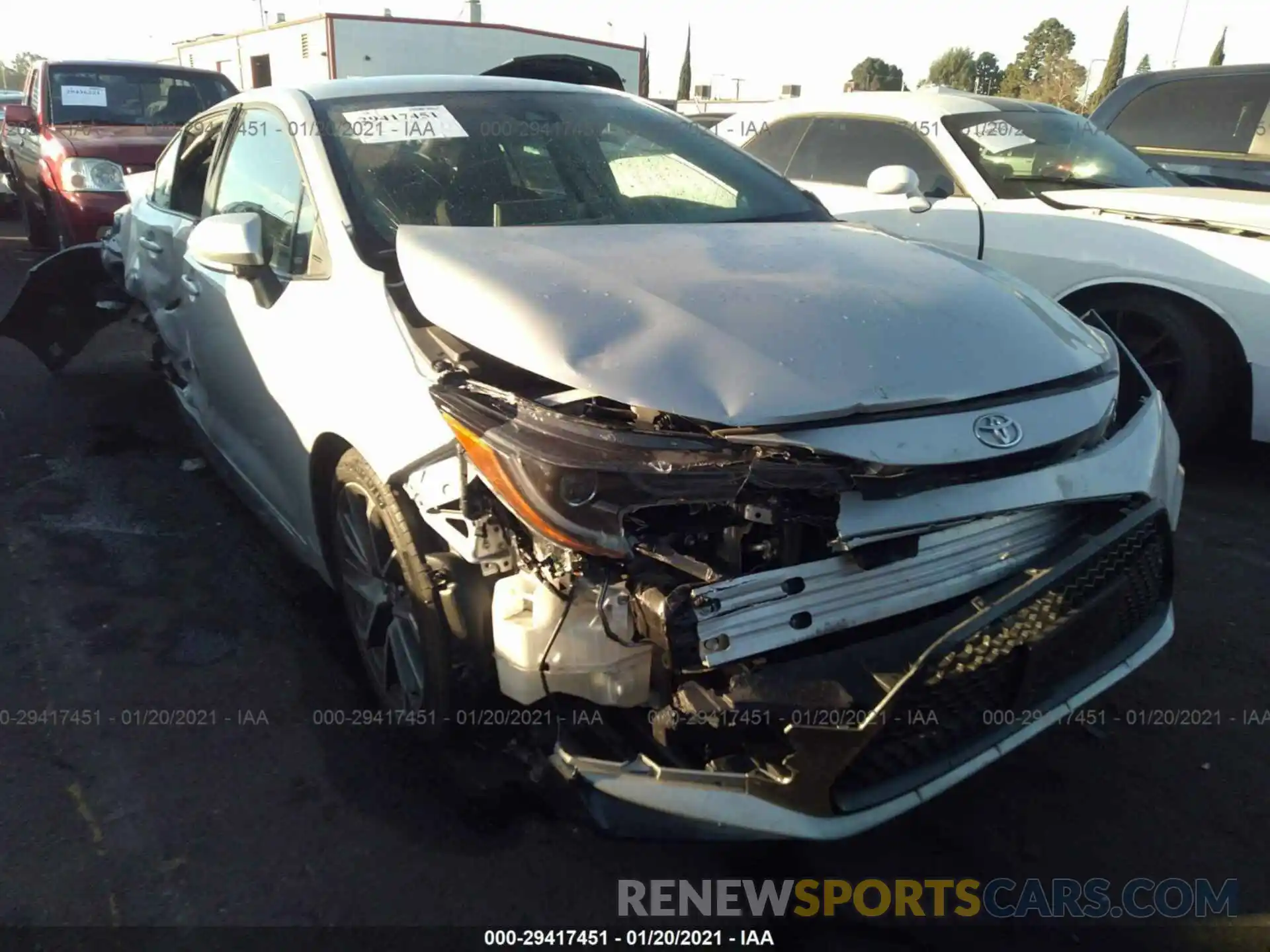 1 Photograph of a damaged car 5YFS4RCE9LP024154 TOYOTA COROLLA 2020