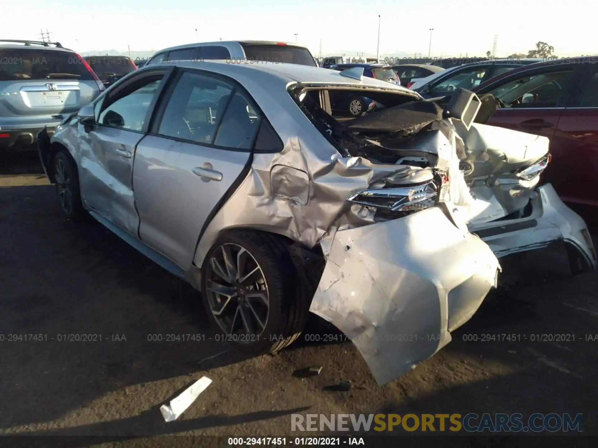 3 Photograph of a damaged car 5YFS4RCE9LP024154 TOYOTA COROLLA 2020