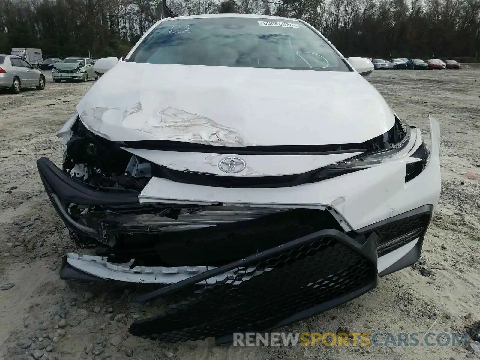 9 Photograph of a damaged car 5YFS4RCE9LP024364 TOYOTA COROLLA 2020