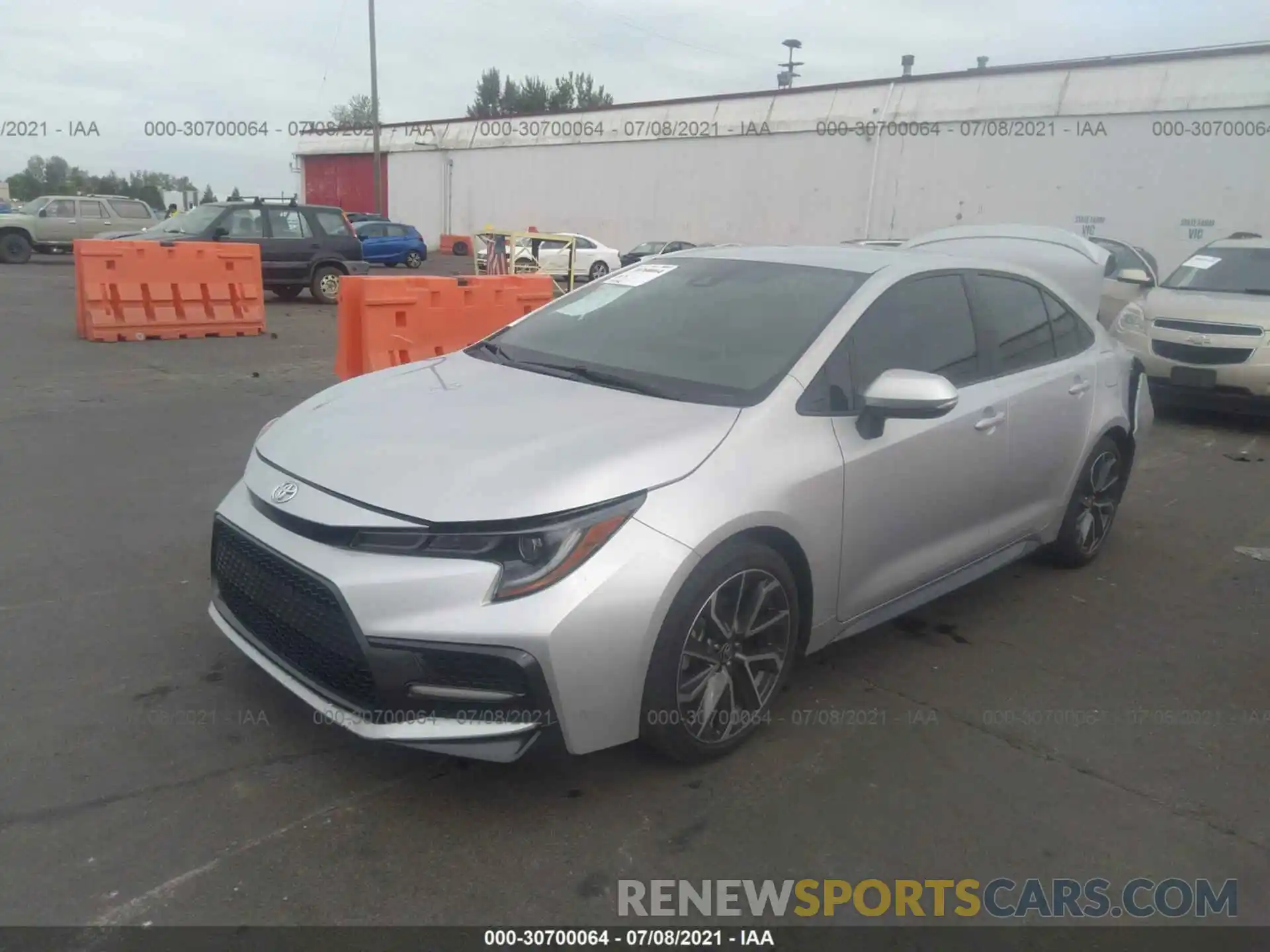 2 Photograph of a damaged car 5YFS4RCE9LP029600 TOYOTA COROLLA 2020