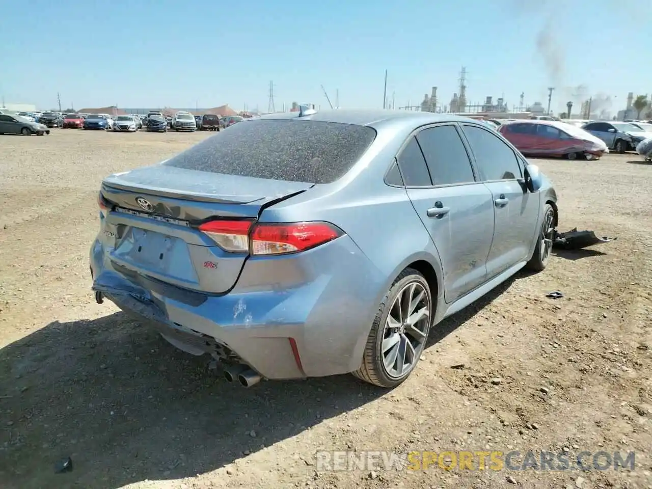 4 Photograph of a damaged car 5YFS4RCE9LP030214 TOYOTA COROLLA 2020