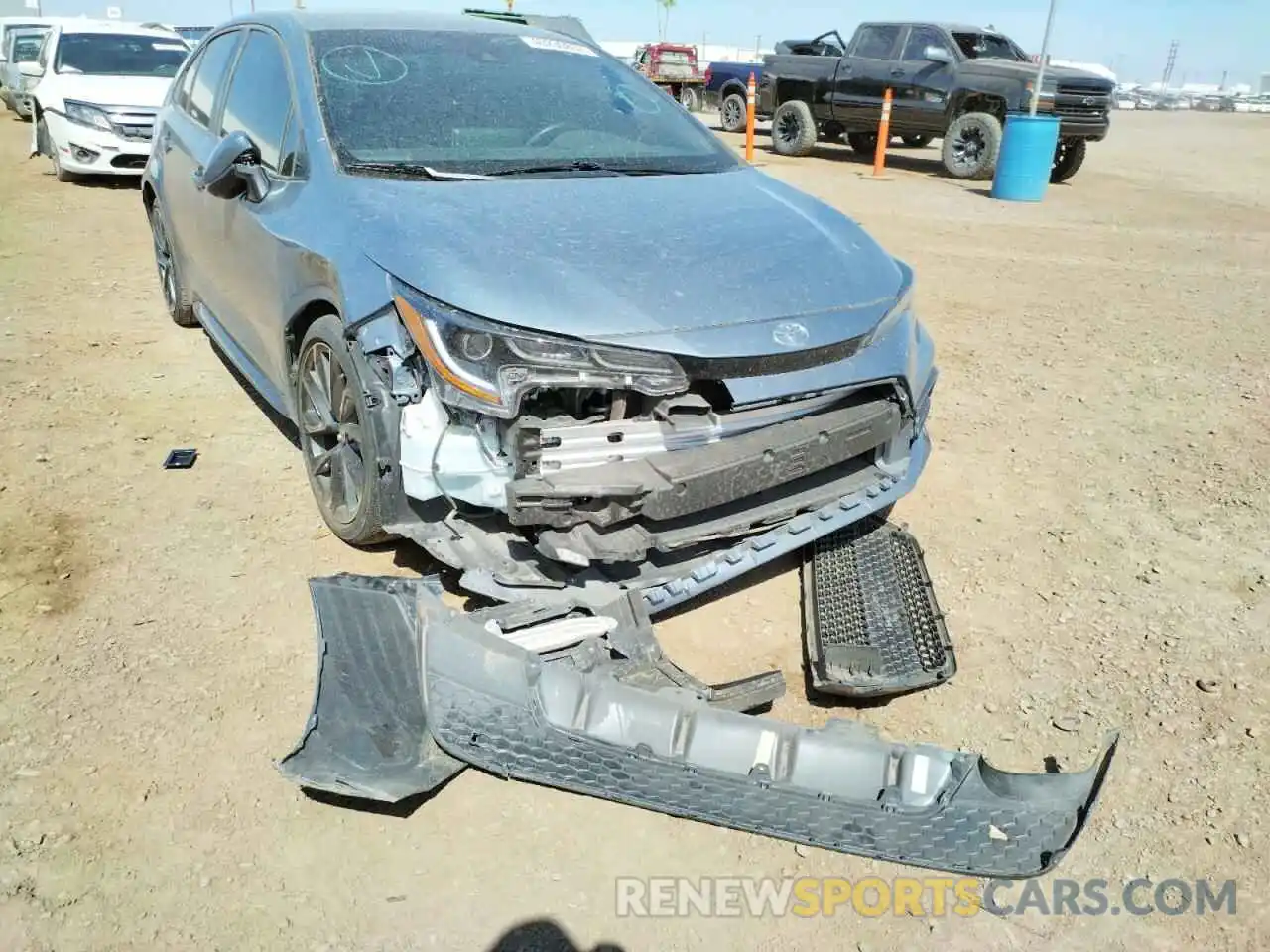 9 Photograph of a damaged car 5YFS4RCE9LP030214 TOYOTA COROLLA 2020