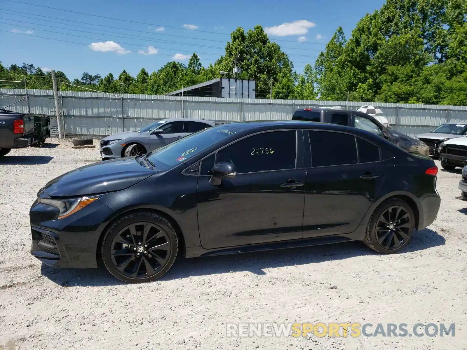 9 Photograph of a damaged car 5YFS4RCE9LP032061 TOYOTA COROLLA 2020