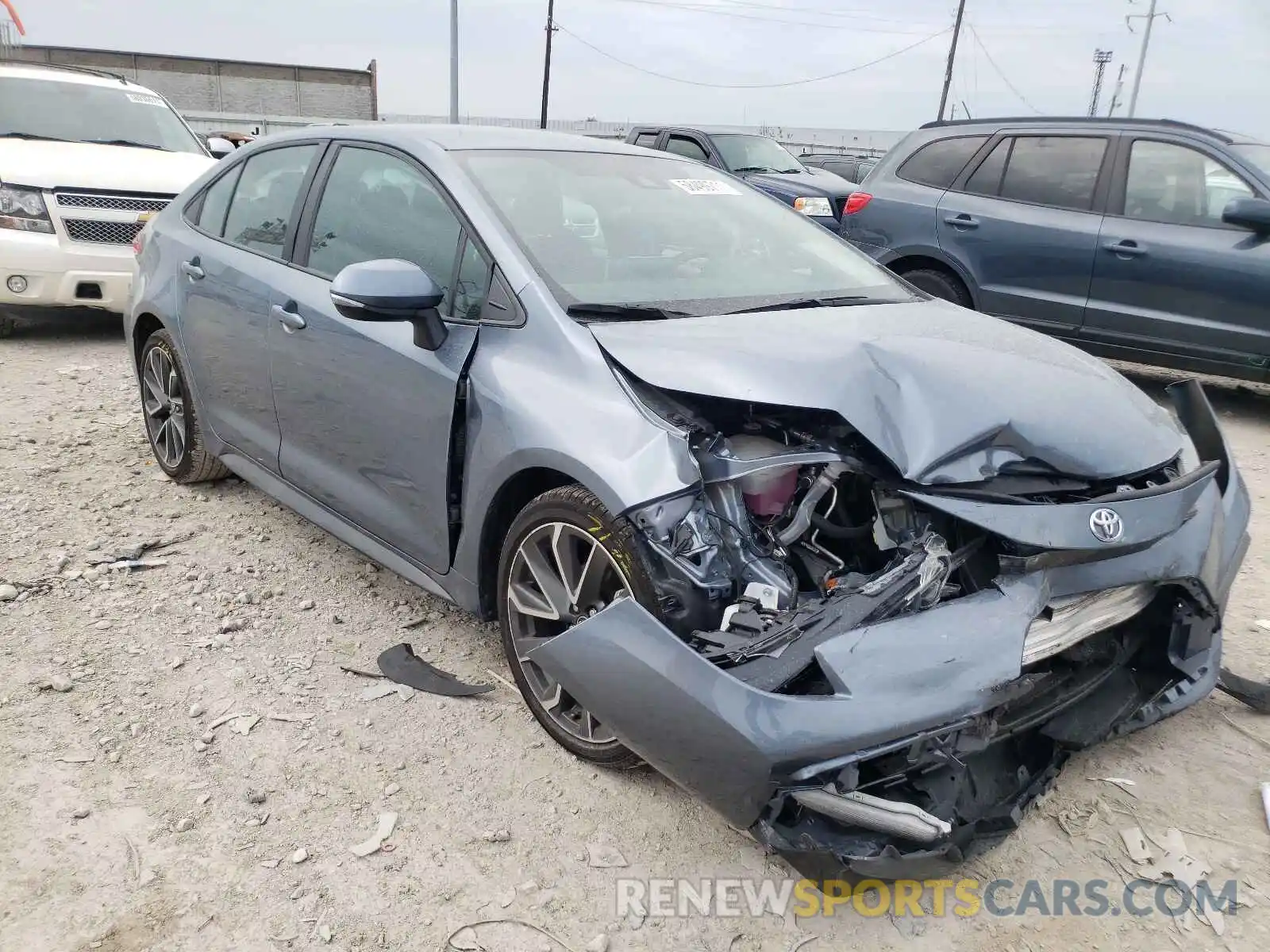 1 Photograph of a damaged car 5YFS4RCE9LP033078 TOYOTA COROLLA 2020