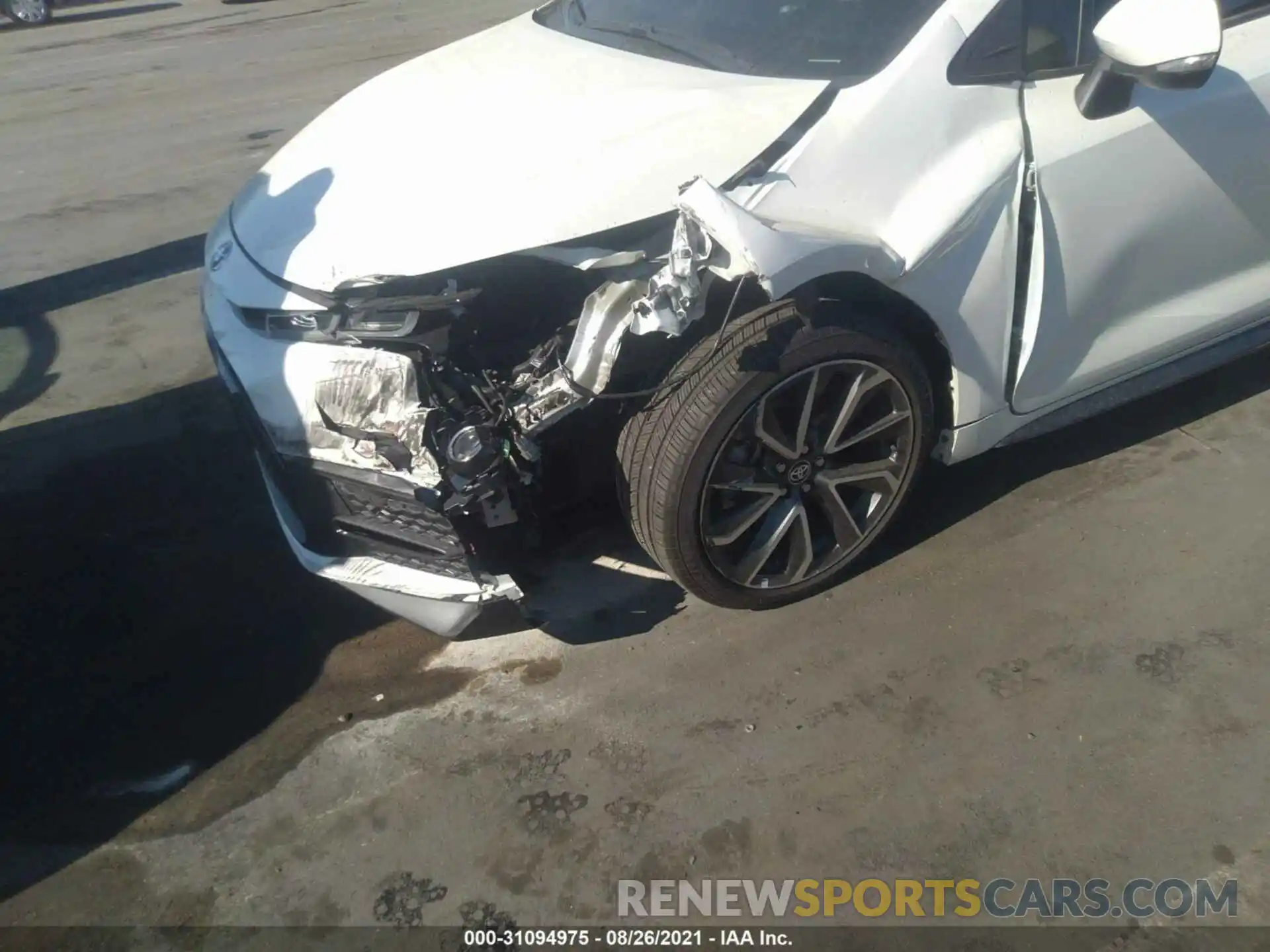 6 Photograph of a damaged car 5YFS4RCE9LP033470 TOYOTA COROLLA 2020