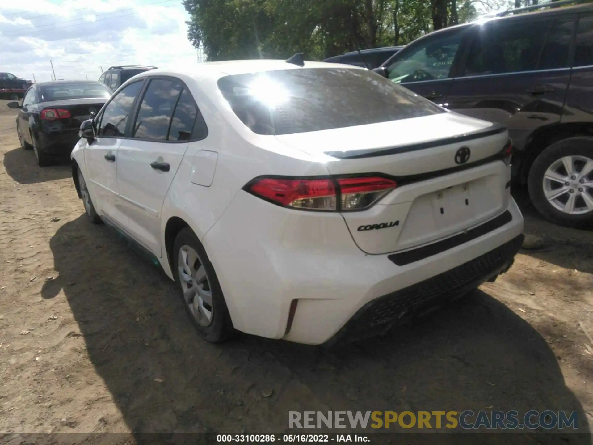 3 Photograph of a damaged car 5YFS4RCE9LP034067 TOYOTA COROLLA 2020