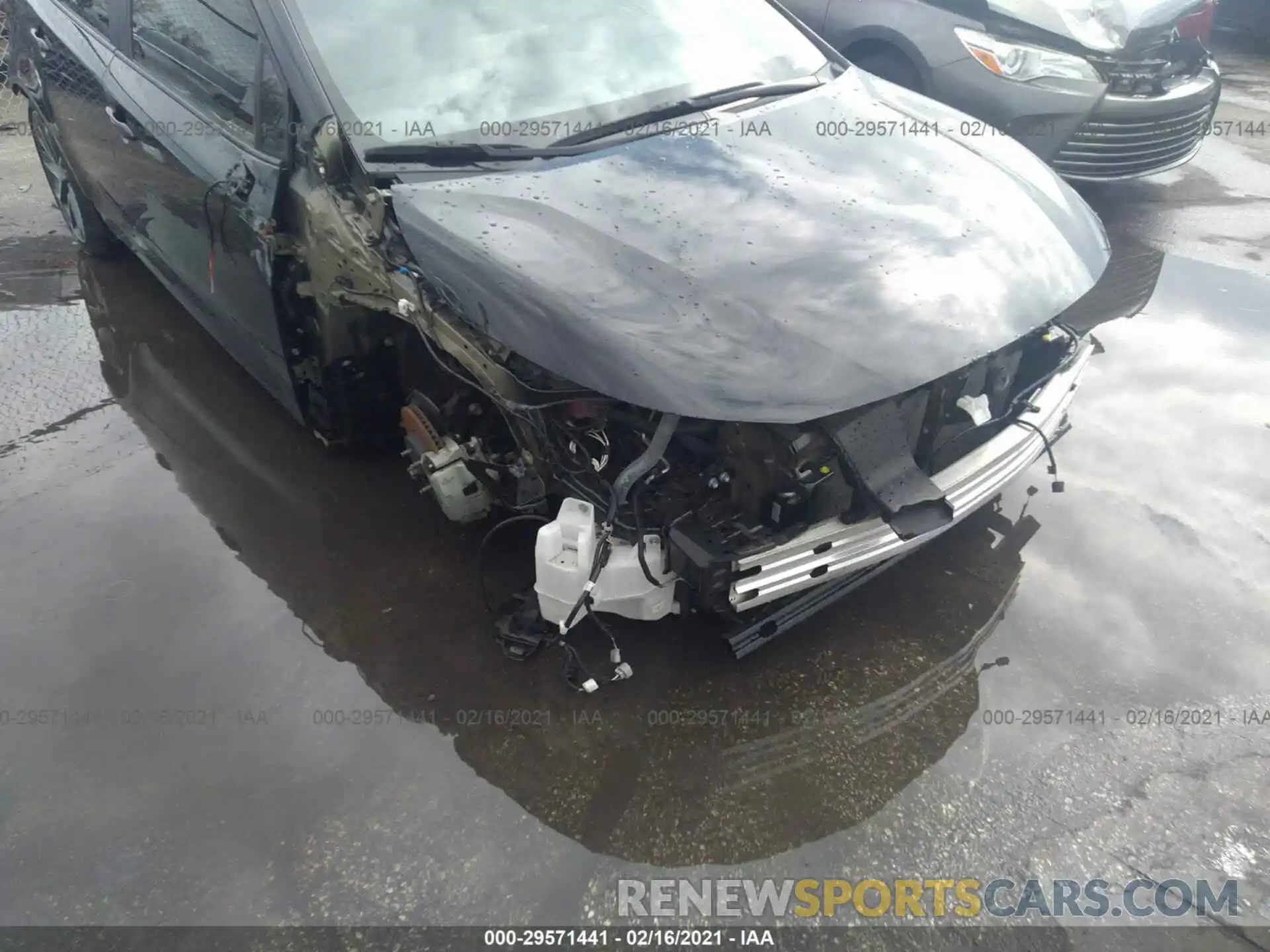 6 Photograph of a damaged car 5YFS4RCE9LP034151 TOYOTA COROLLA 2020