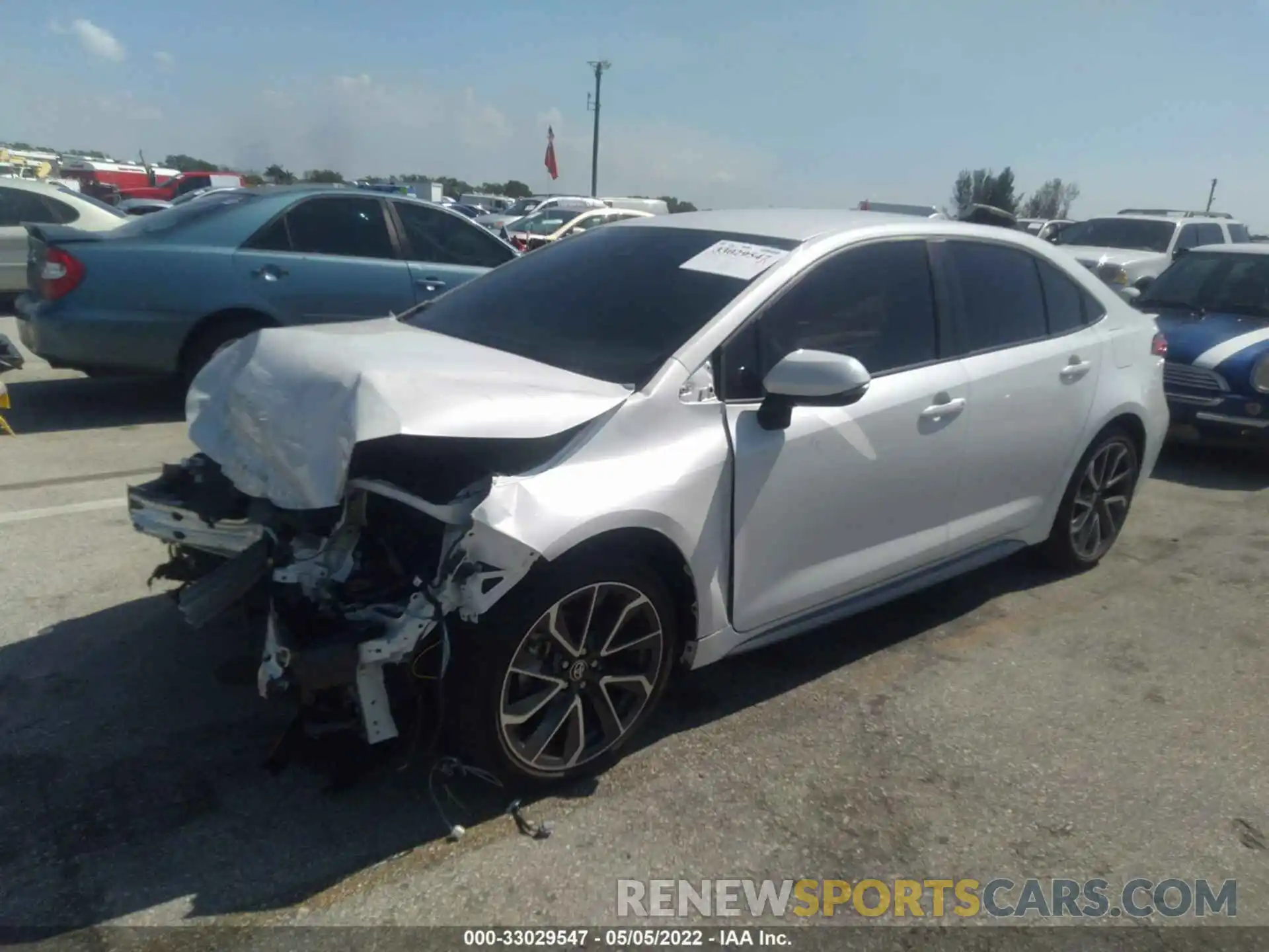 2 Photograph of a damaged car 5YFS4RCE9LP034490 TOYOTA COROLLA 2020