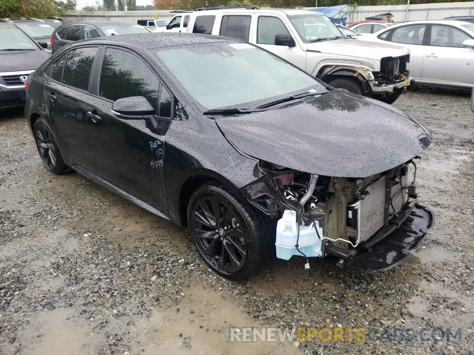 1 Photograph of a damaged car 5YFS4RCE9LP035753 TOYOTA COROLLA 2020