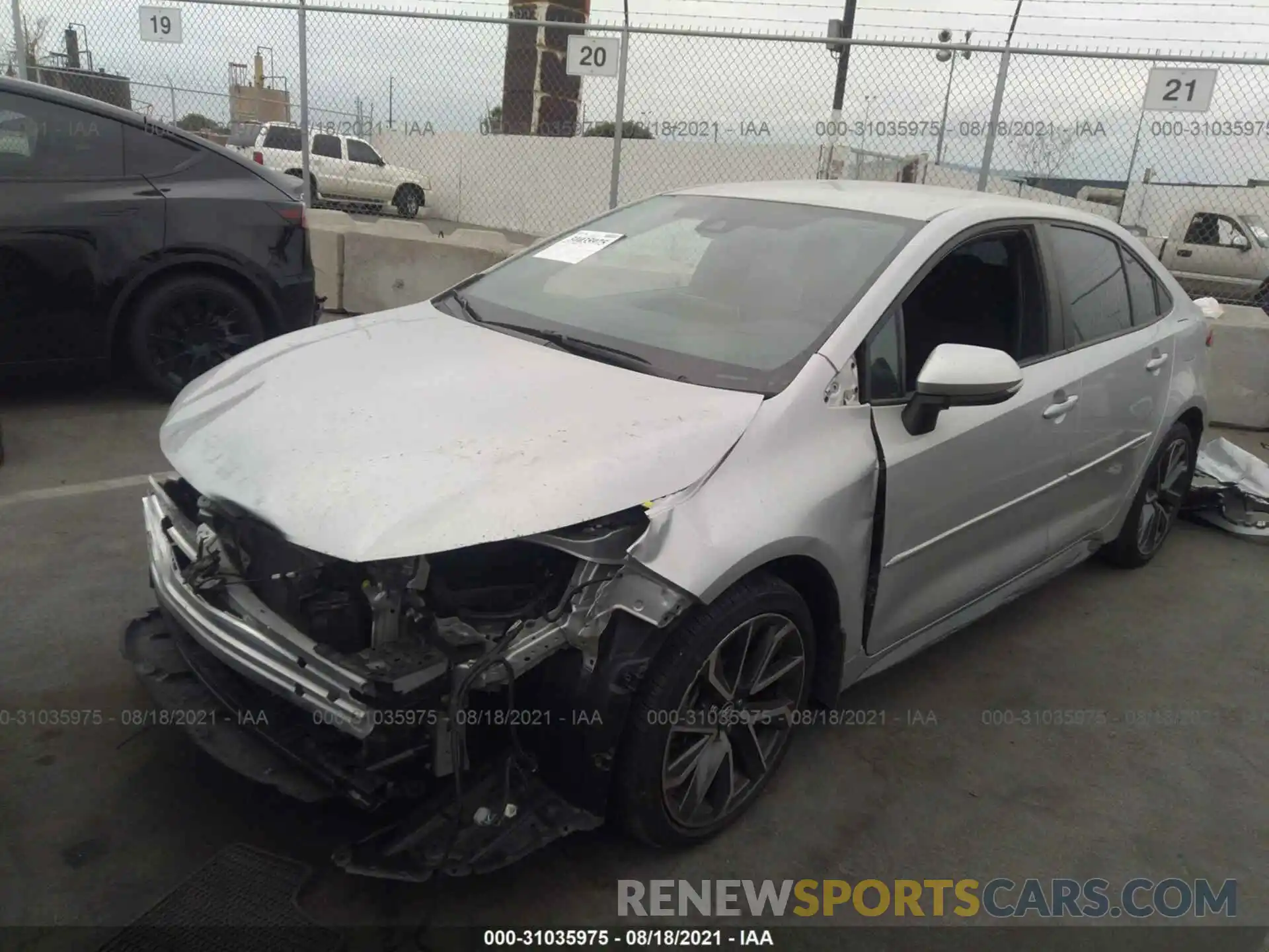 2 Photograph of a damaged car 5YFS4RCE9LP036823 TOYOTA COROLLA 2020