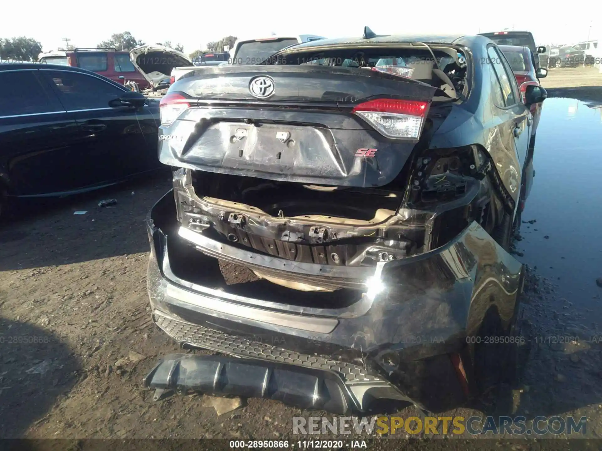 6 Photograph of a damaged car 5YFS4RCE9LP037356 TOYOTA COROLLA 2020