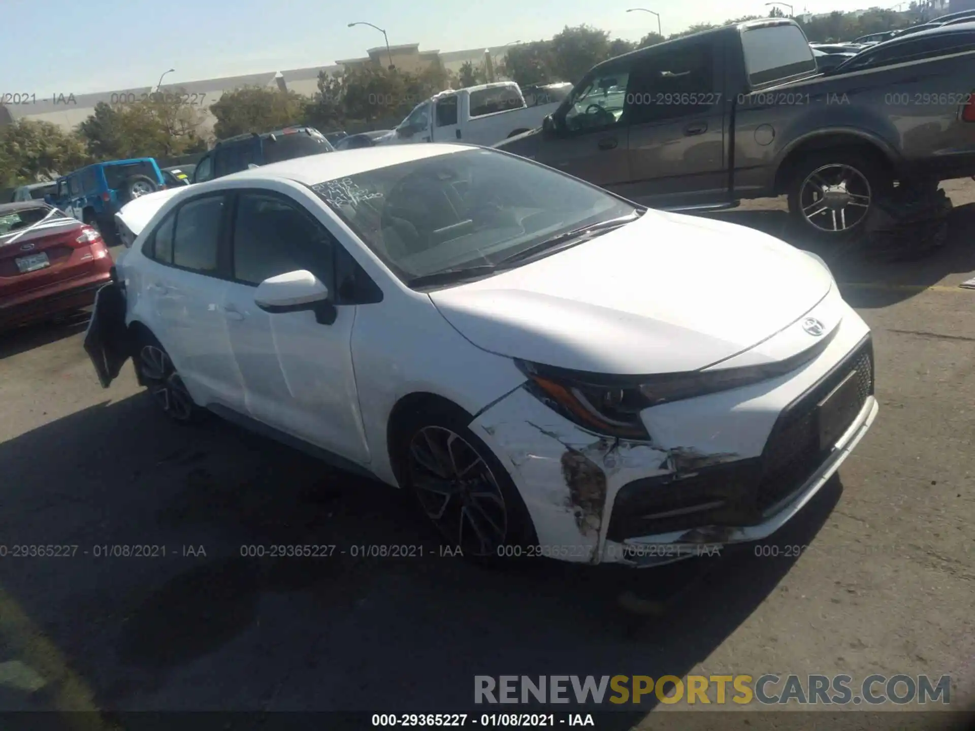 1 Photograph of a damaged car 5YFS4RCE9LP037969 TOYOTA COROLLA 2020