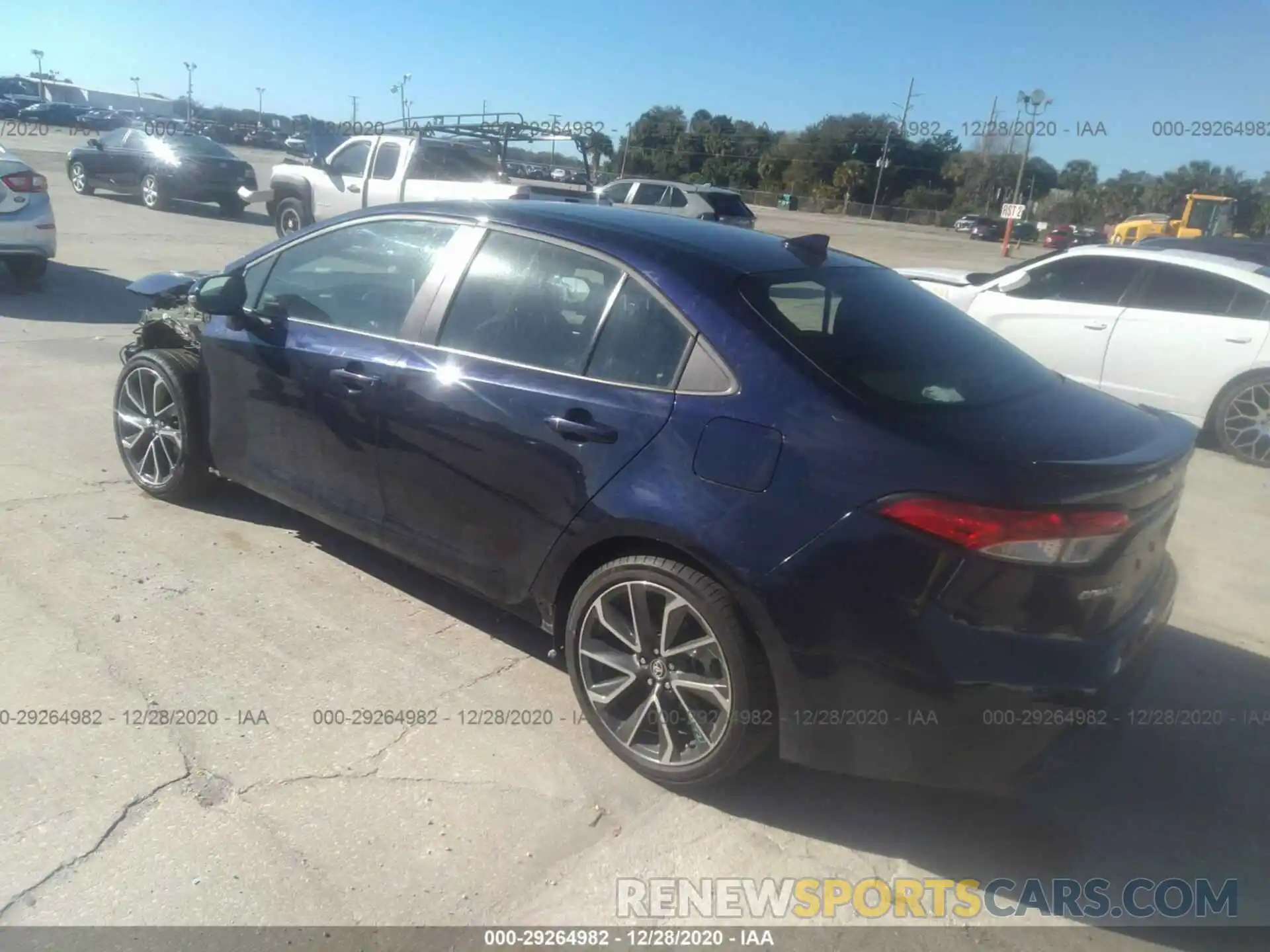 3 Photograph of a damaged car 5YFS4RCE9LP042136 TOYOTA COROLLA 2020